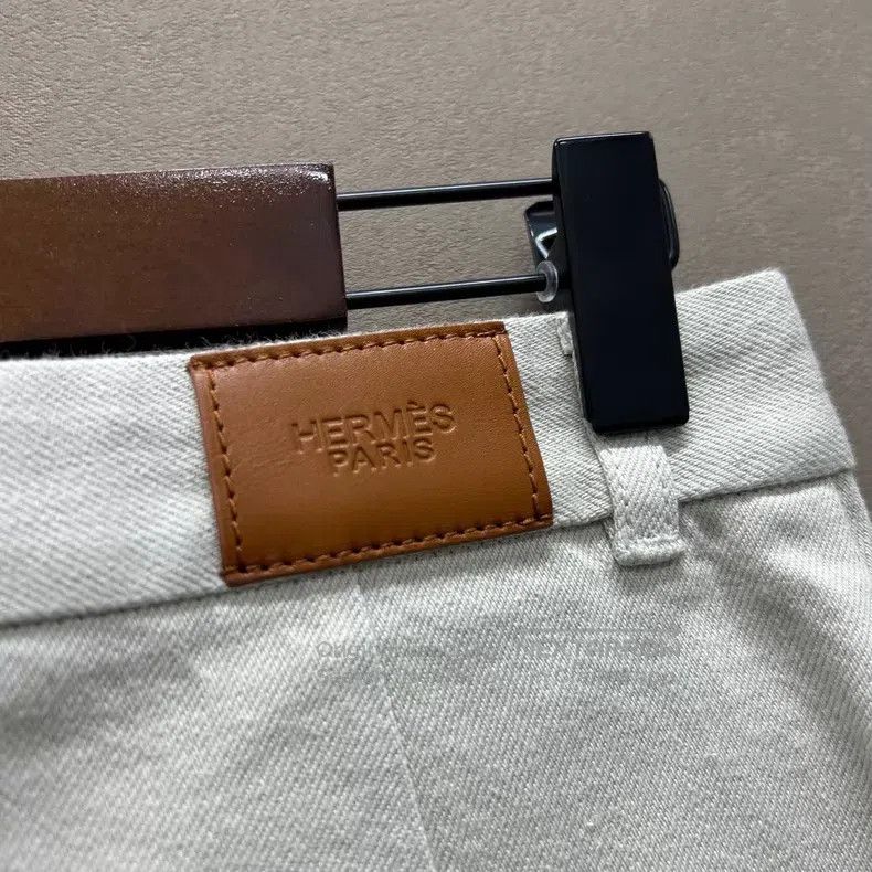 Hermes Hermes White Trousers Size 24" / US 00 / IT 34 - 3 Thumbnail