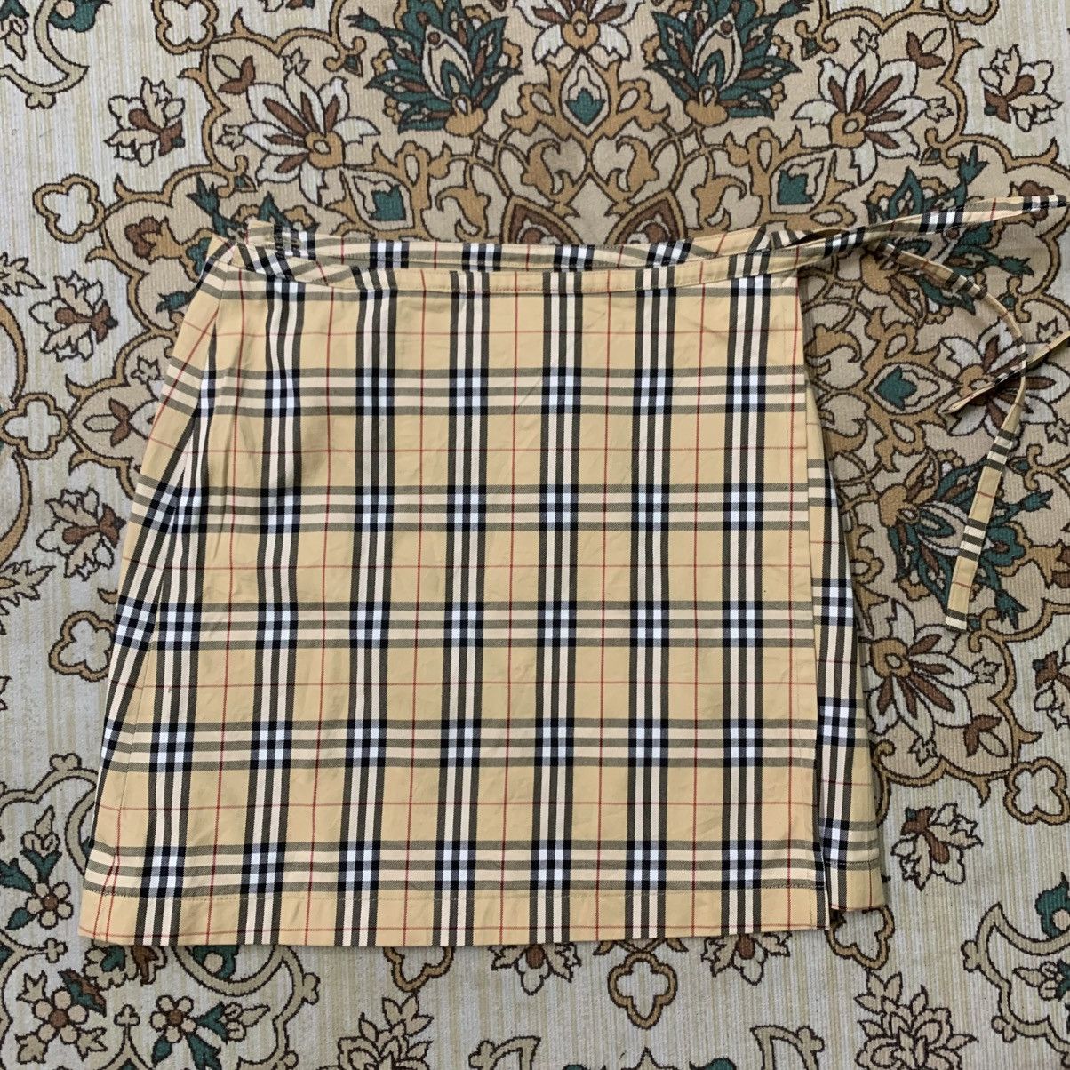 Burberry VINTAGE BURBERRYS SKIRT NOVACHECK Size 38" / US 16 / IT 52 - 5 Thumbnail