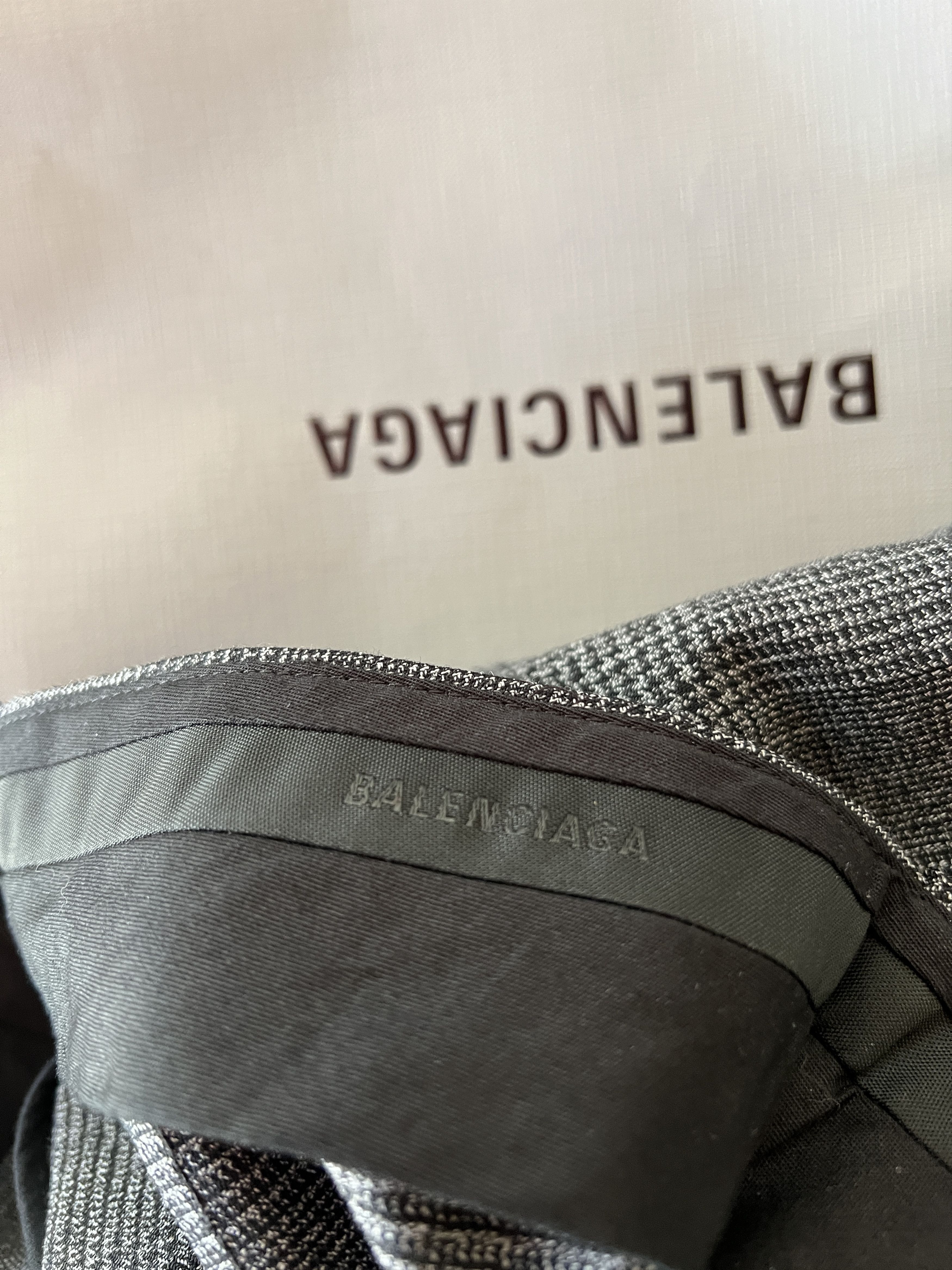 Balenciaga BALENCIAGA by DEMNA PRINCE OF WHALES BAGGY FLUID PANT SZ 46 Size 36R - 9 Thumbnail