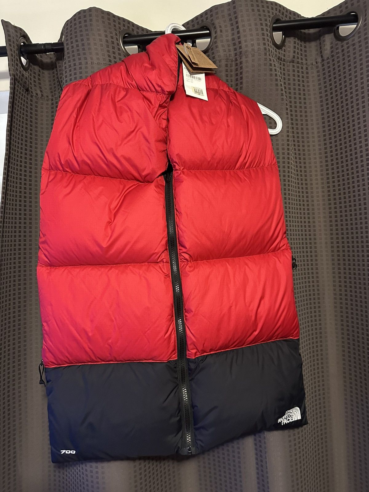 The North Face Brand New The North Face 700 puffer scarf/vest Size ONE SIZE - 2 Thumbnail