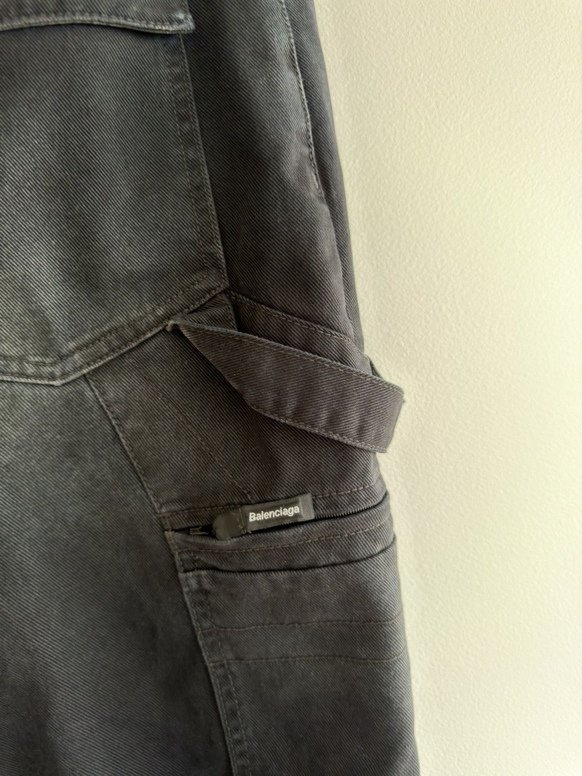 Balenciaga BALENCIAGA DEMNA BAGGY SKATER CARGO DENIM CARPENTER ITALY L Size US 34 / EU 50 - 11 Thumbnail