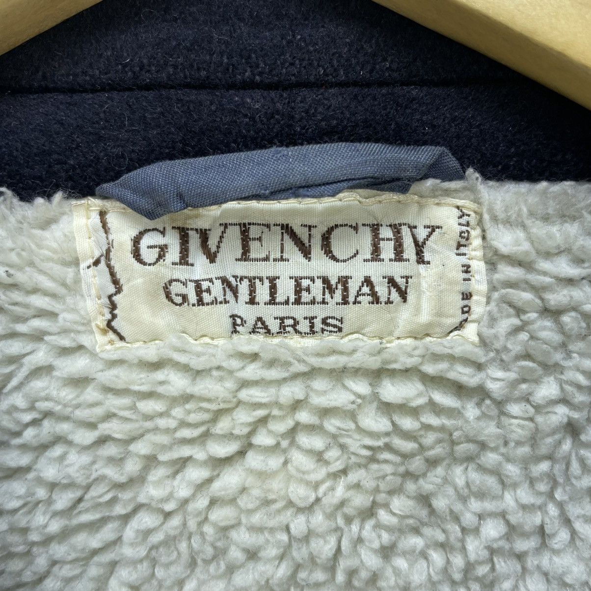 Autumn Cashmere × Givenchy Vintage Givenchy Gentleman Cashmere Shearling Jacket Size US M / EU 48-50 / 2 - 5 Thumbnail