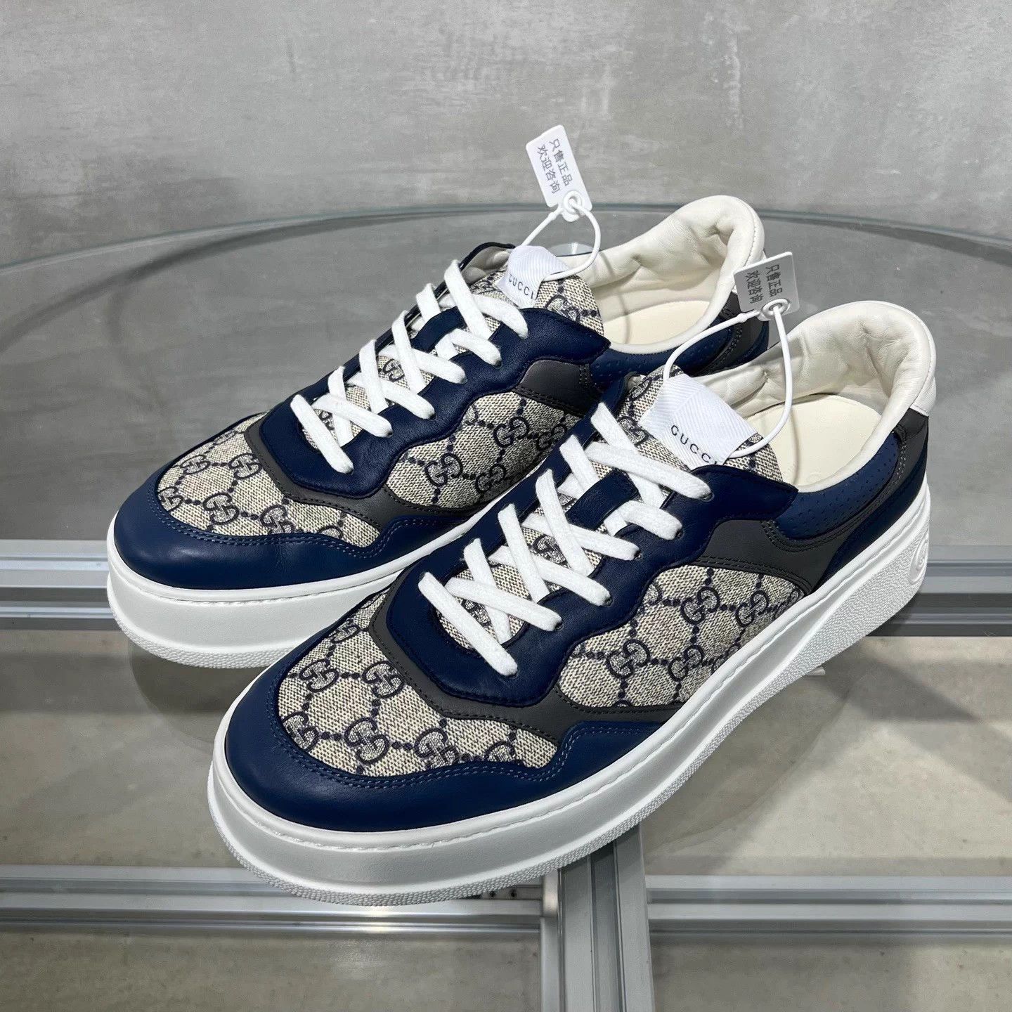 Gucci Gucci Chunky B GG white and blue 44 shoes Size US 11 / EU 44 - 2 Thumbnail