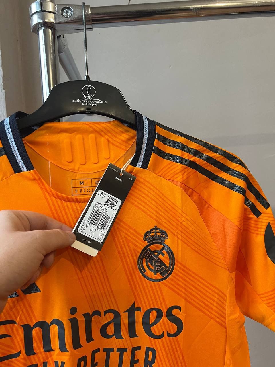 Adidas NEW! 2024/25 REAL MADRID #5 BELLINGHAM AWAY SOCCER JERSEY M Size US M / EU 48-50 / 2 - 8 Thumbnail
