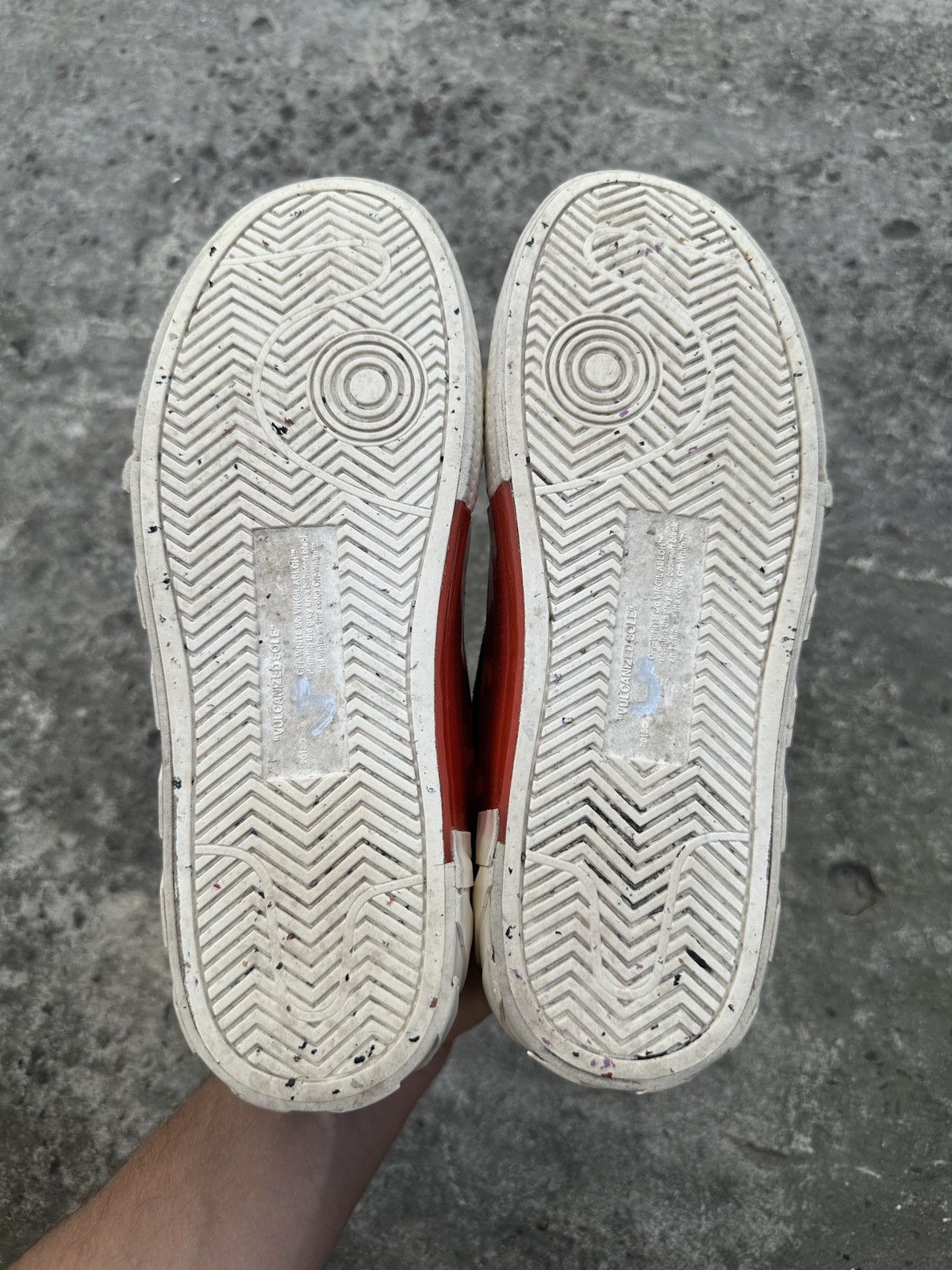 Off-White Vintage Logo Off-White Sneakers Style Rare USA 40 Shoelaces Size US 7 / EU 40 - 7 Thumbnail