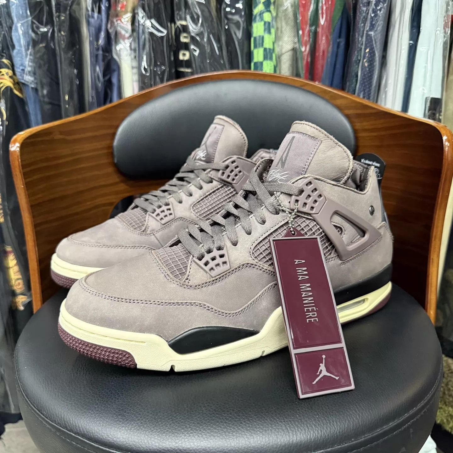 Nike AJ4 x AMM WineRed 46 Indoor Try-On Only With Box Size US 13 / EU 46 - 1 Thumbnail