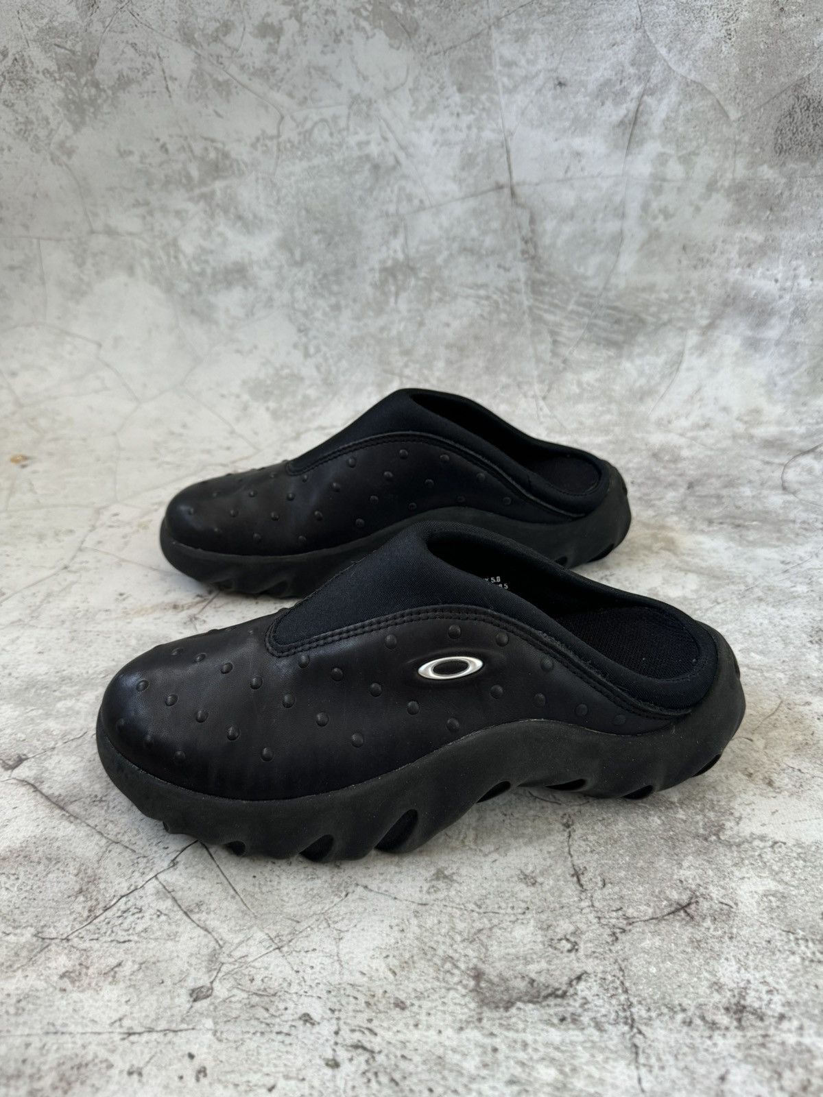 Oakley Mules | Grailed