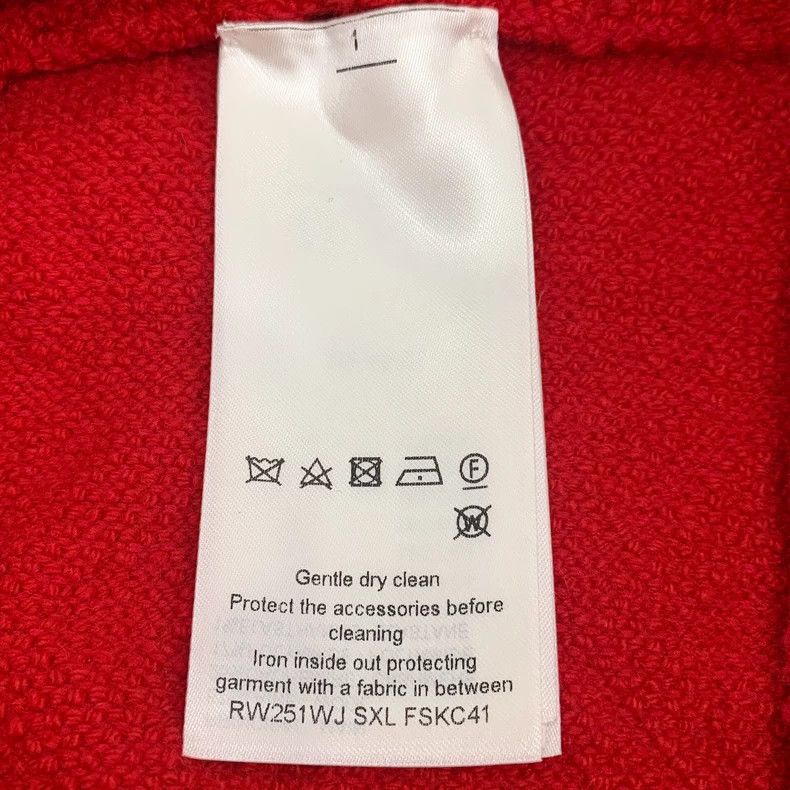 Louis Vuitton Louis Vuitton 25 red logo embossed full-print cotton singl Size XS / US 0-2 / IT 36-38 - 6 Thumbnail