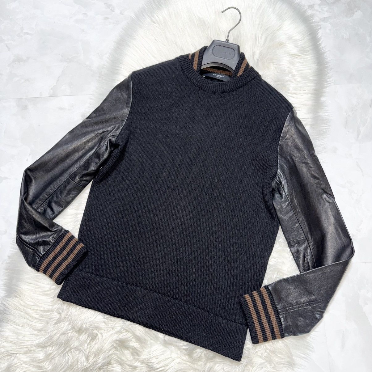 Givenchy Authentic masterpiece Givenchy leather sleeve knit jacket Size US S / EU 44-46 / 1 - 5 Thumbnail