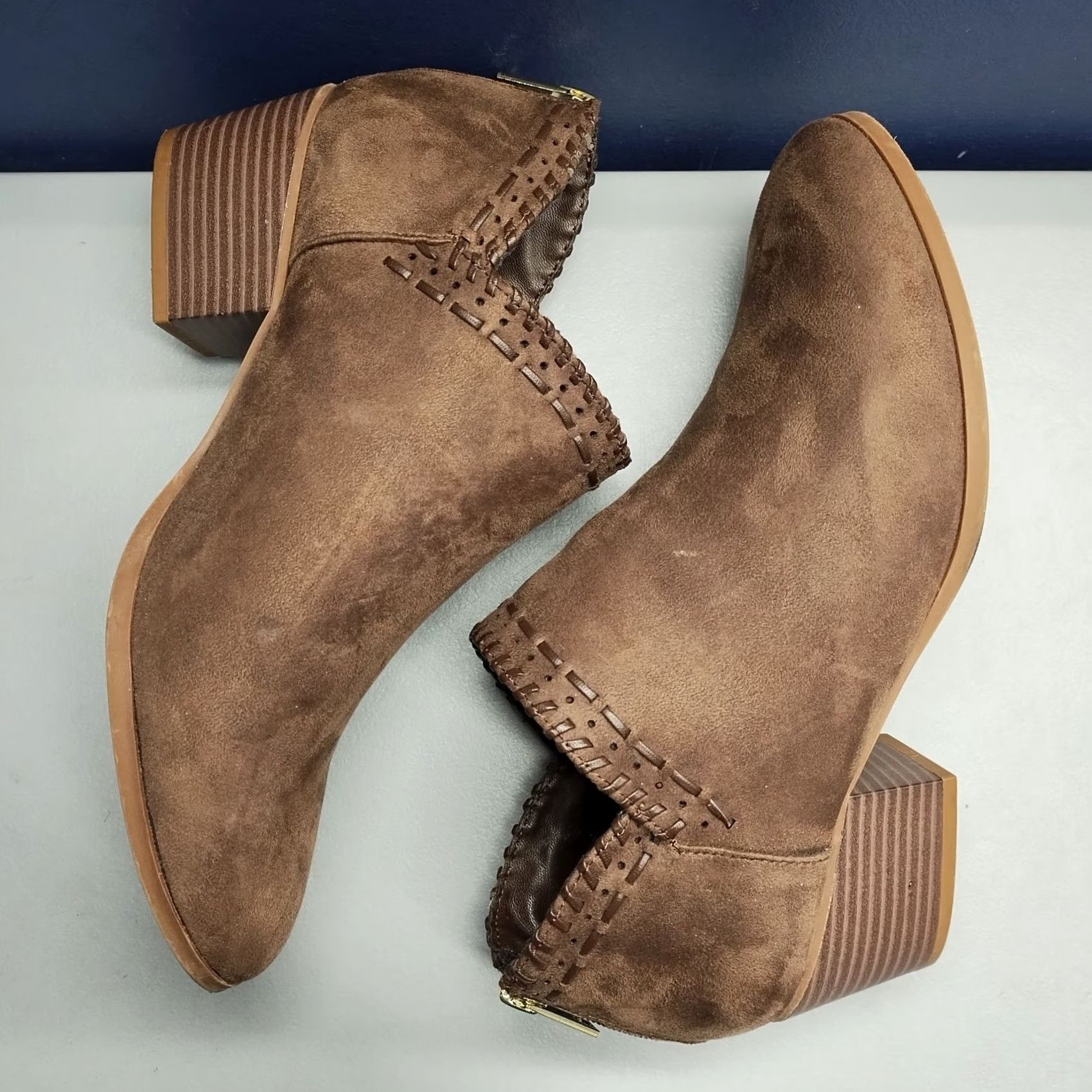 Gloria Vanderbilt Gloria Vanderbilt Ankle Booties Womens US Size 8.5 Brown Memory Foam Back Zip Bootie Size US 9 / IT 39 - 3 Thumbnail