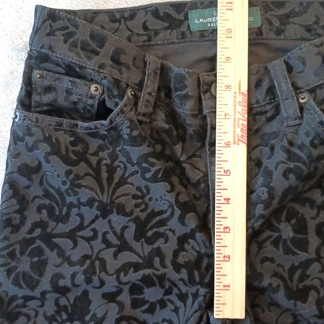 Ralph Lauren Lauren Ralph Lauren Pants Womens Size 4 Black Floral Velvet 27x29 Mid Rise Pants Size 27" / US 4 / IT 40 - 4 Thumbnail