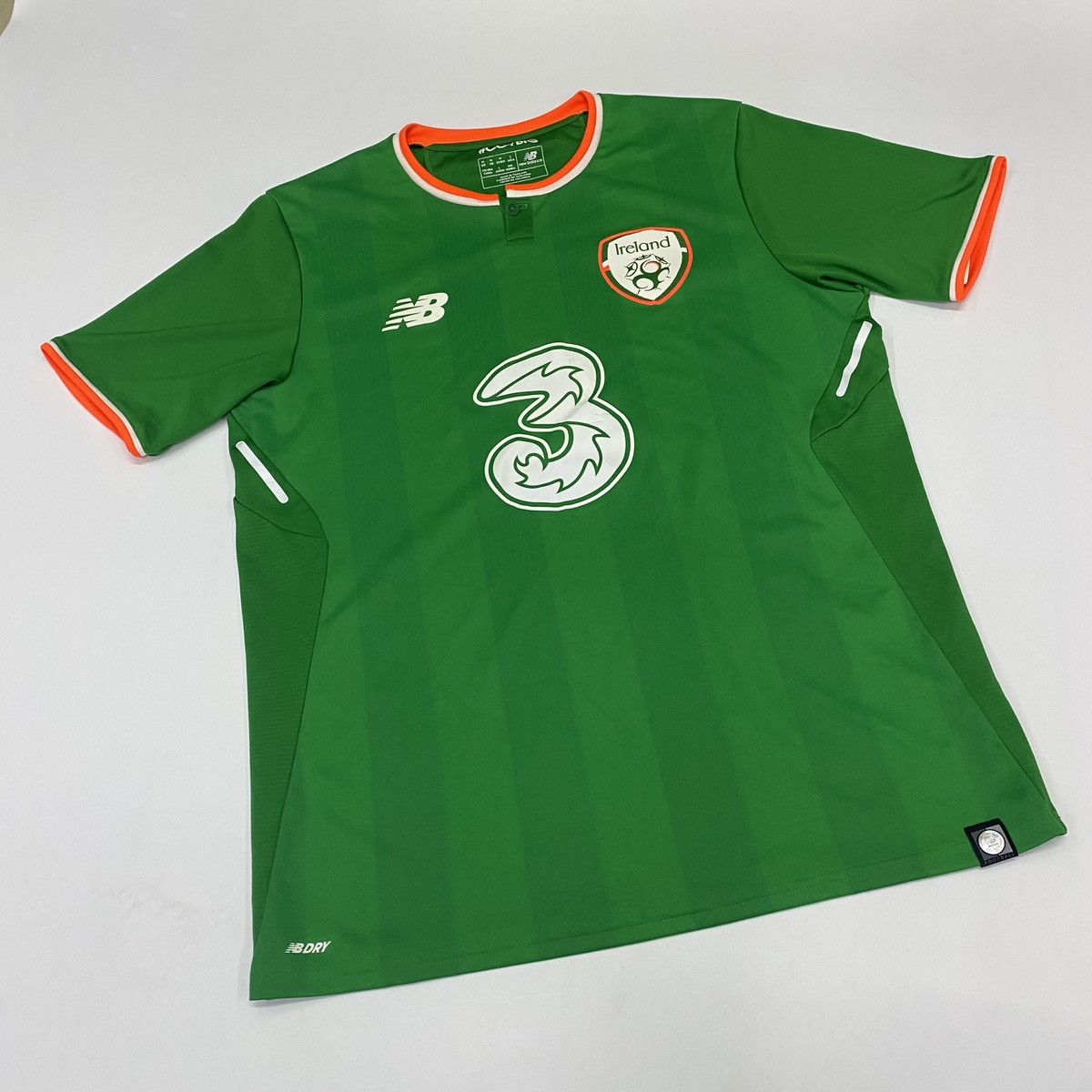 Nike jersey + ireland home + new balance Size US M / EU 48-50 / 2 - 1 Thumbnail