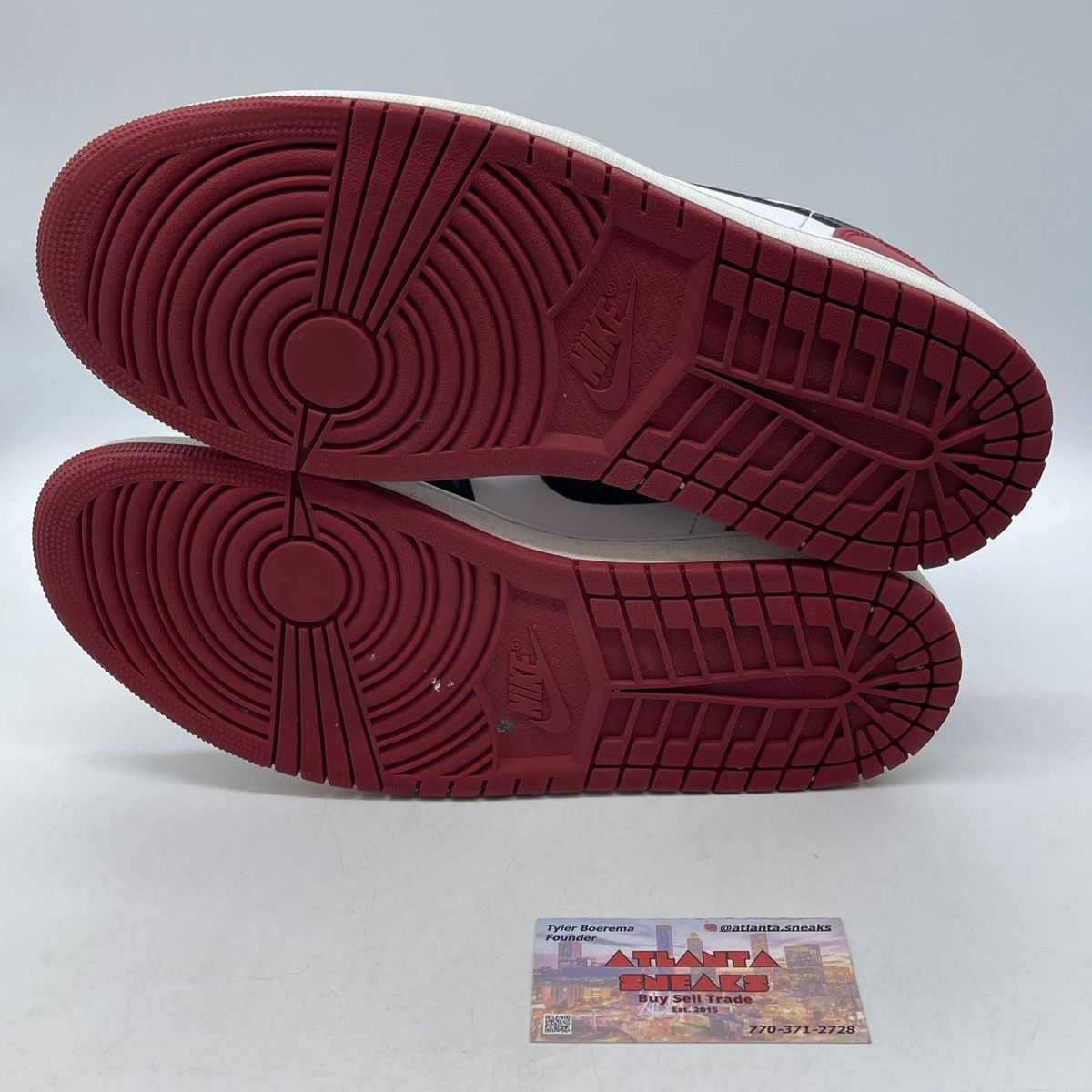 Jordan Brand Air Jordan 1 low bred toe Size US 10.5 / EU 43-44 - 7 Thumbnail