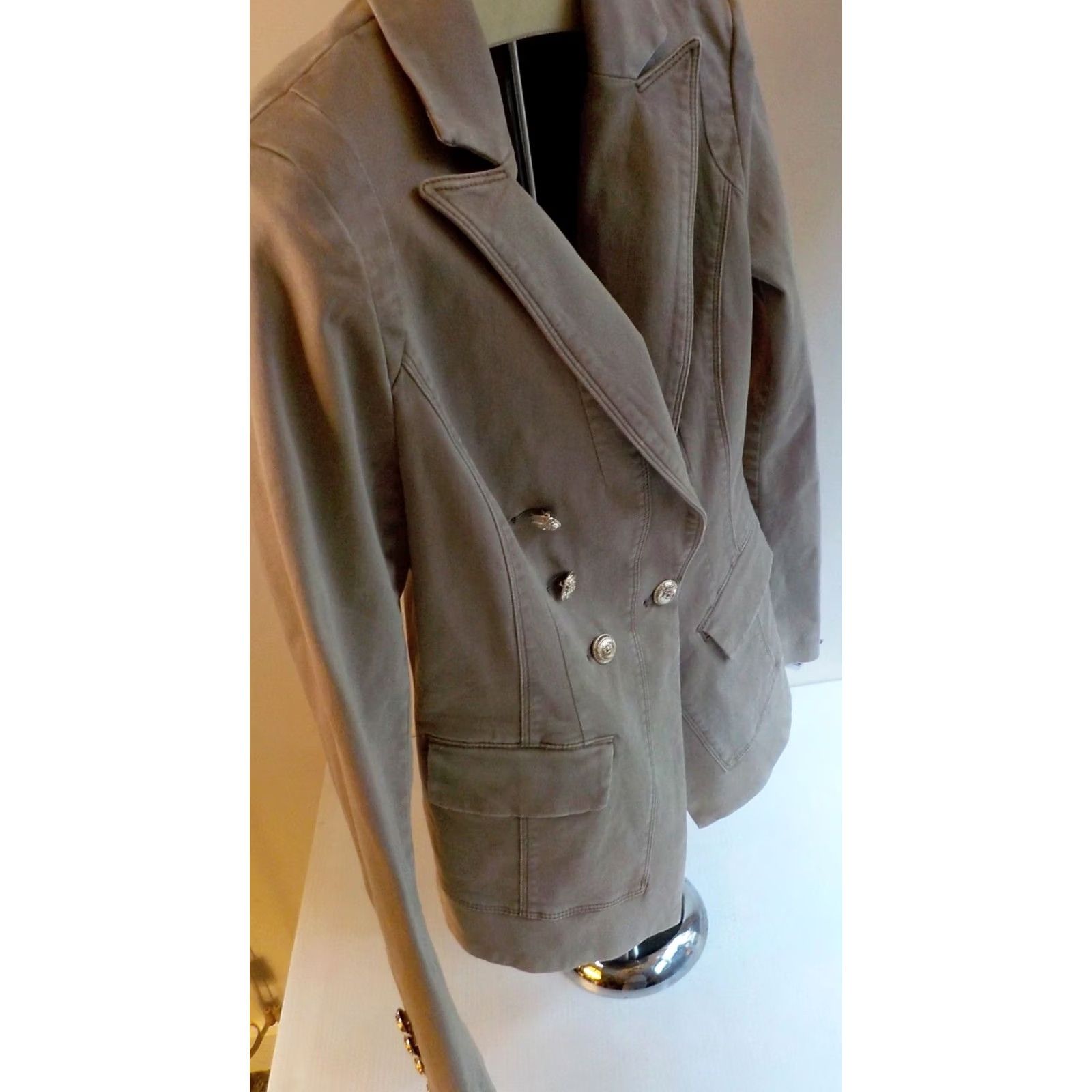 White House Black Market WHITE HOUSE BLACK MARKET Double Breasted Blazer Khaki with Gold Buttons - SZ 2 - Women Size XS / US 0-2 / IT 36-38 - 2 Thumbnail