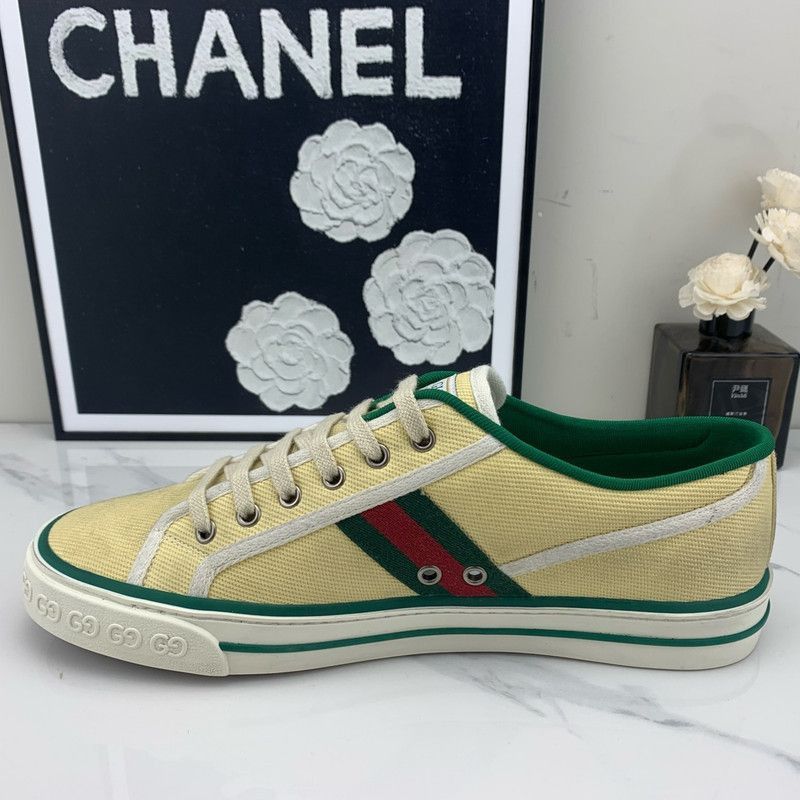 Gucci Gucci Tennis 1977 Sporty Vintage Sneakers for Men - Size US 10.5 / EU 43-44 - 7 Thumbnail