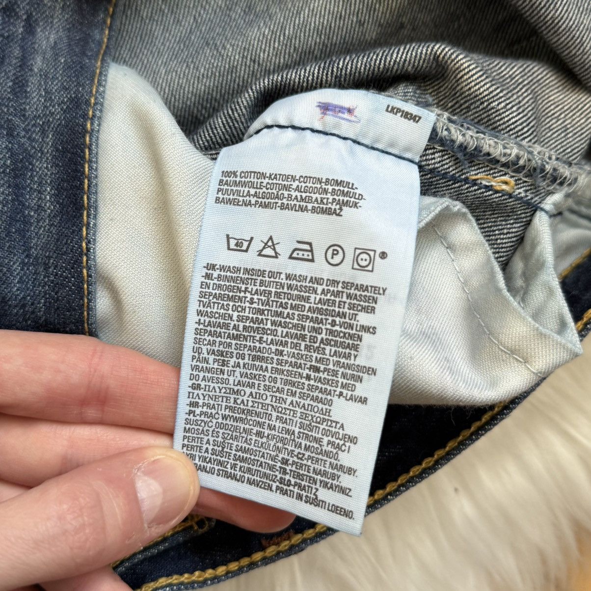 Levi's 📌 Vintage 00’s Levi's 501 Denim Washed Jeans Size US 31 - 17 Thumbnail
