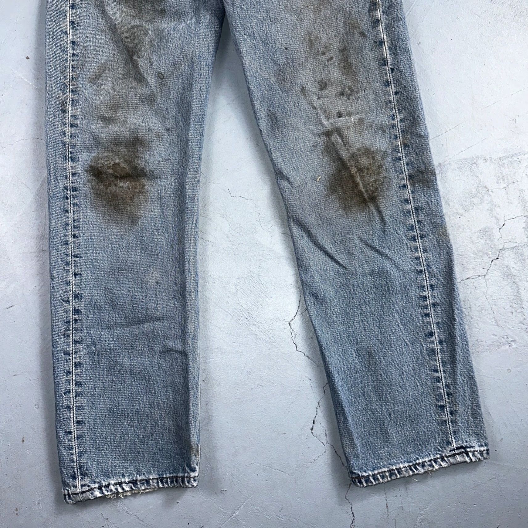 Levi's Levi's 501 Jeans Straight Levi's 501 Vintage Y2K 90s Light Blue Wash 33x30 Regular Men Jeans Size US 33 - 3 Thumbnail