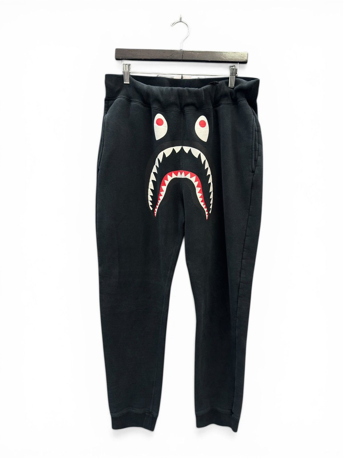 Bape Bape Black Shark Sweatpants Size US 36 / EU 52 - 1 Thumbnail