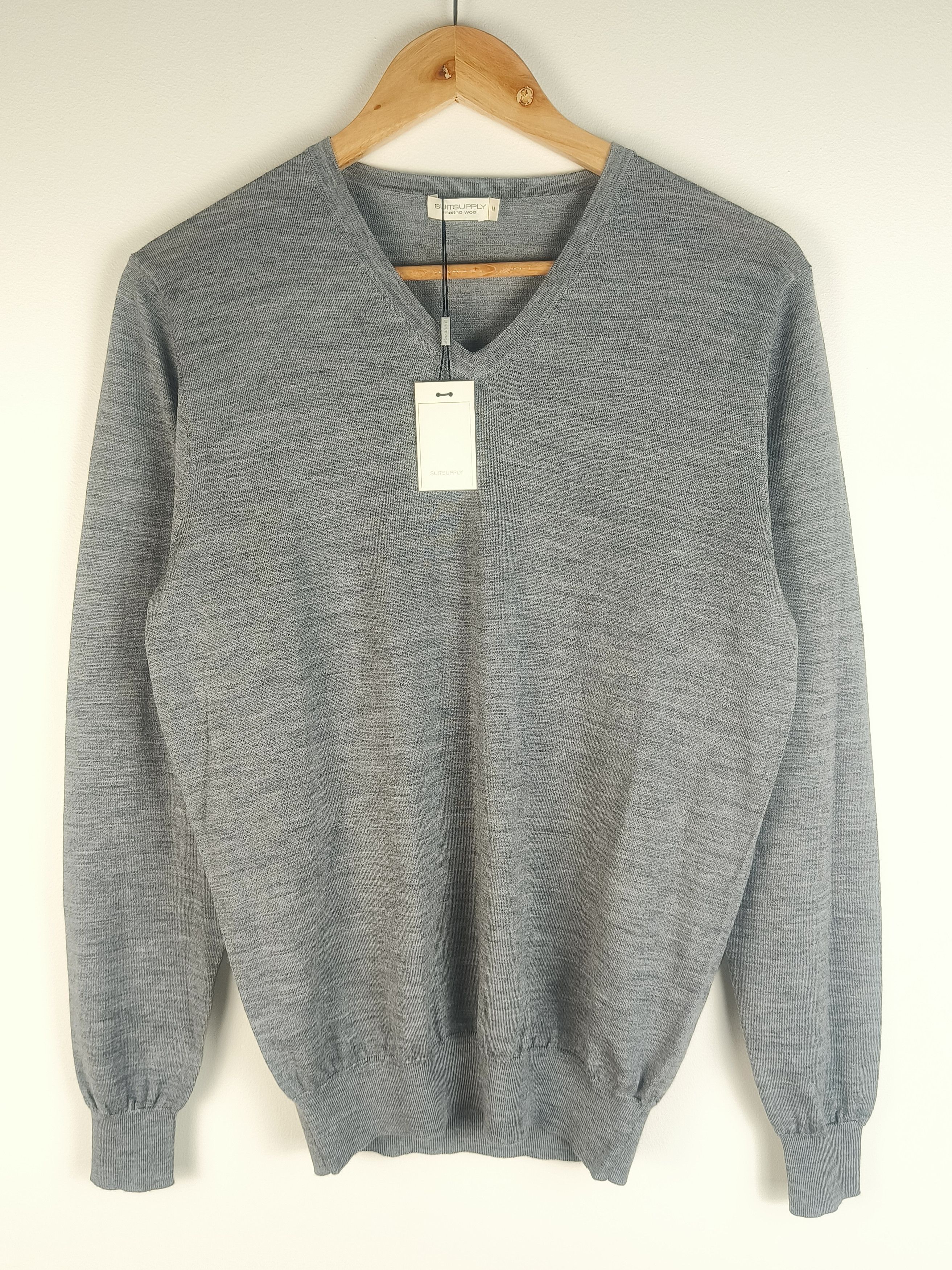 Suitsupply Suitsupply Merino Wool V-Neck Sweater Size US M / EU 48-50 / 2 - 1 Thumbnail