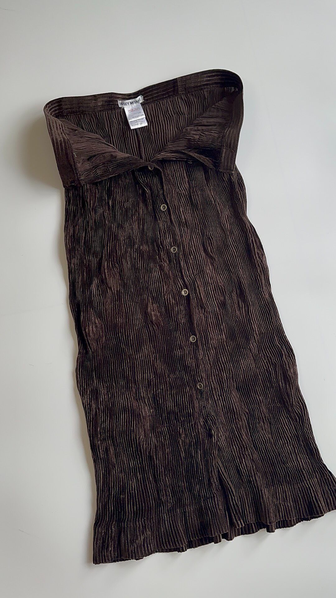 Issey Miyake ISSEY MIYAKE Folding button dress| Size 28" / US 6 / IT 42 - 4 Thumbnail