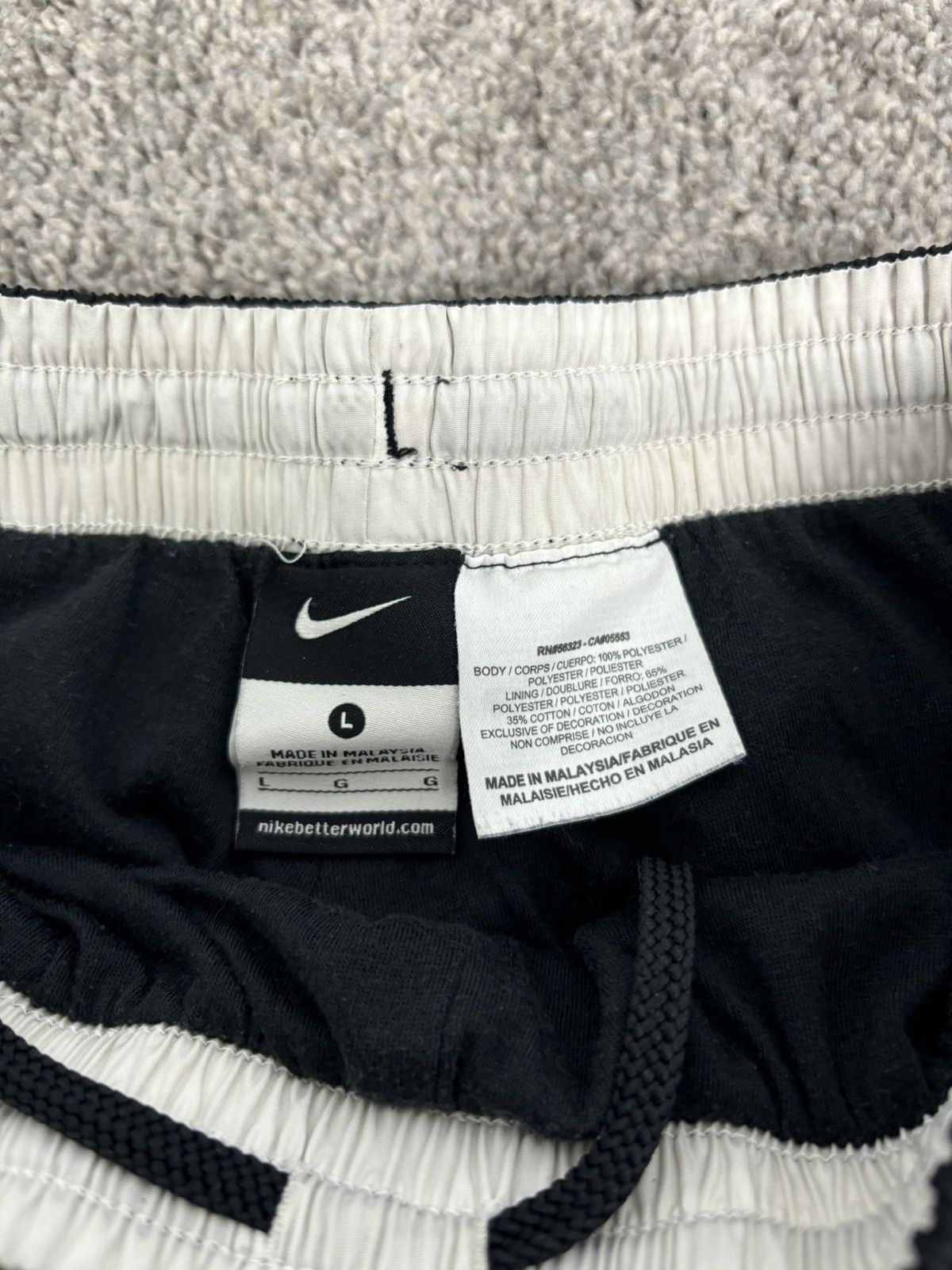 Nike Y2k black nike track pants Size US 26 / EU 42 - 6 Thumbnail