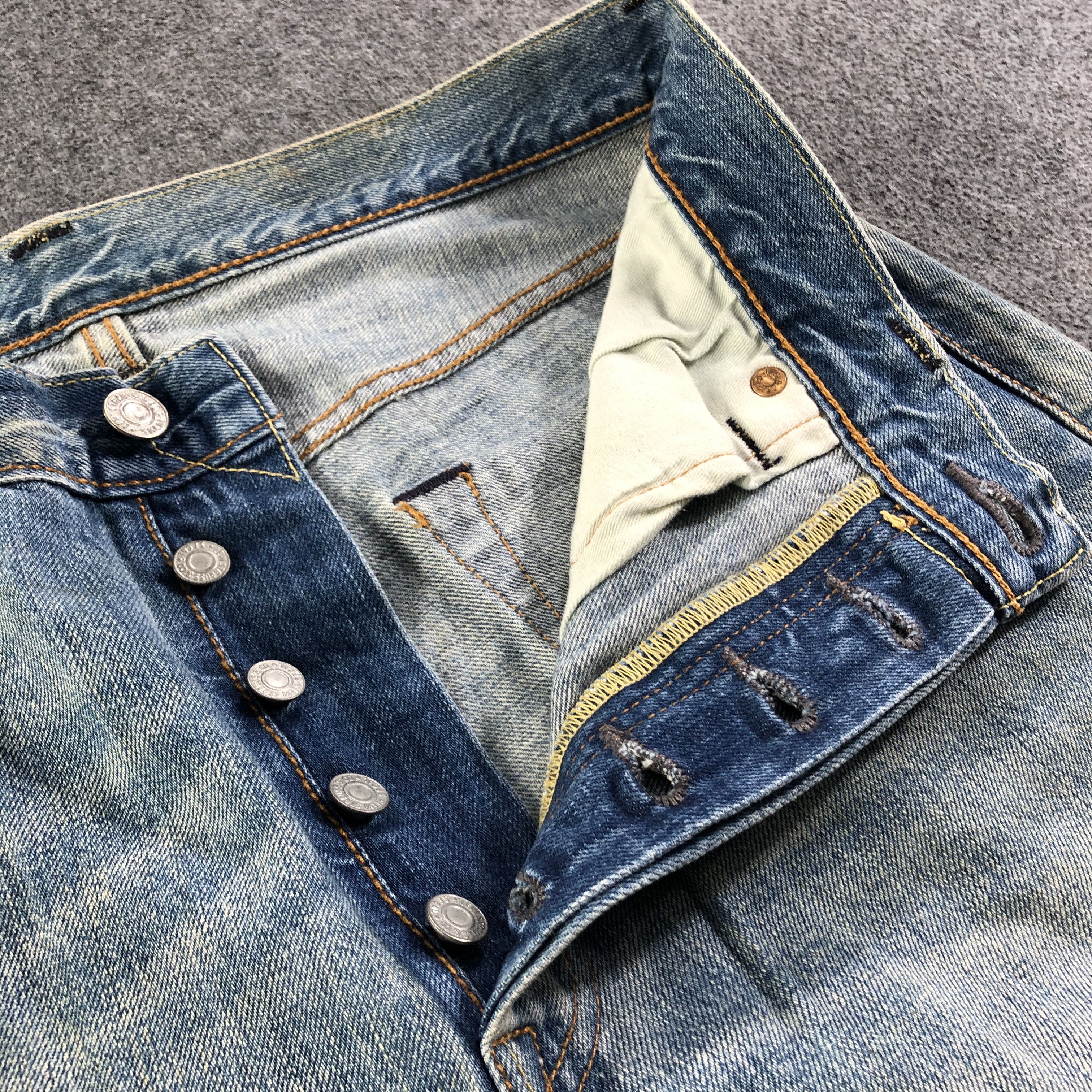 Levi's Vintage Blue Wash Levis 501 Jeans-J2836 Size US 33 - 7 Thumbnail
