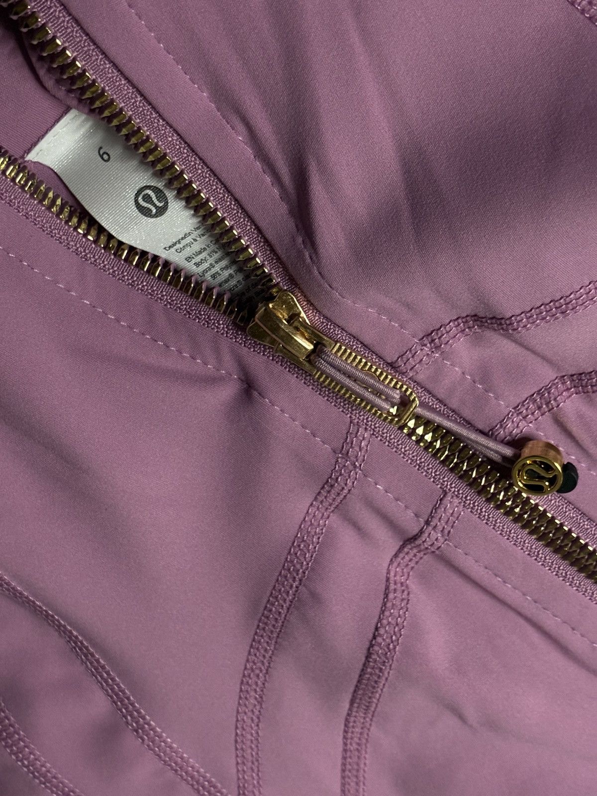 Lululemon Define Pink Lululemon Cropped Jacket And Shorts Size S / US 4 / IT 40 - 3 Thumbnail