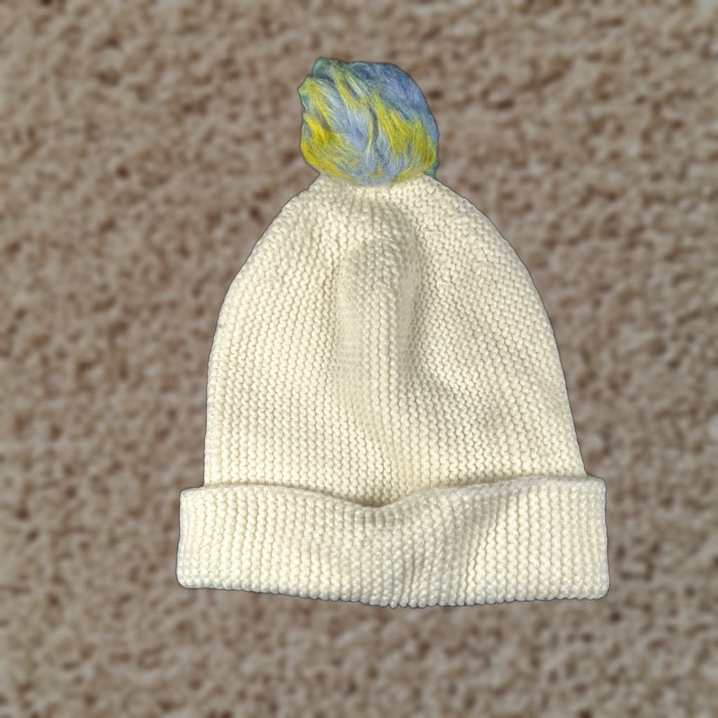 Forever 21 FOREVER 21 Beanie Adult One Size Ivory Knit Acrylic Faux Fur Pom Ski Snow Hat Women Beanie Winter Casual Knit Beanie Size ONE SIZE - 1 Thumbnail