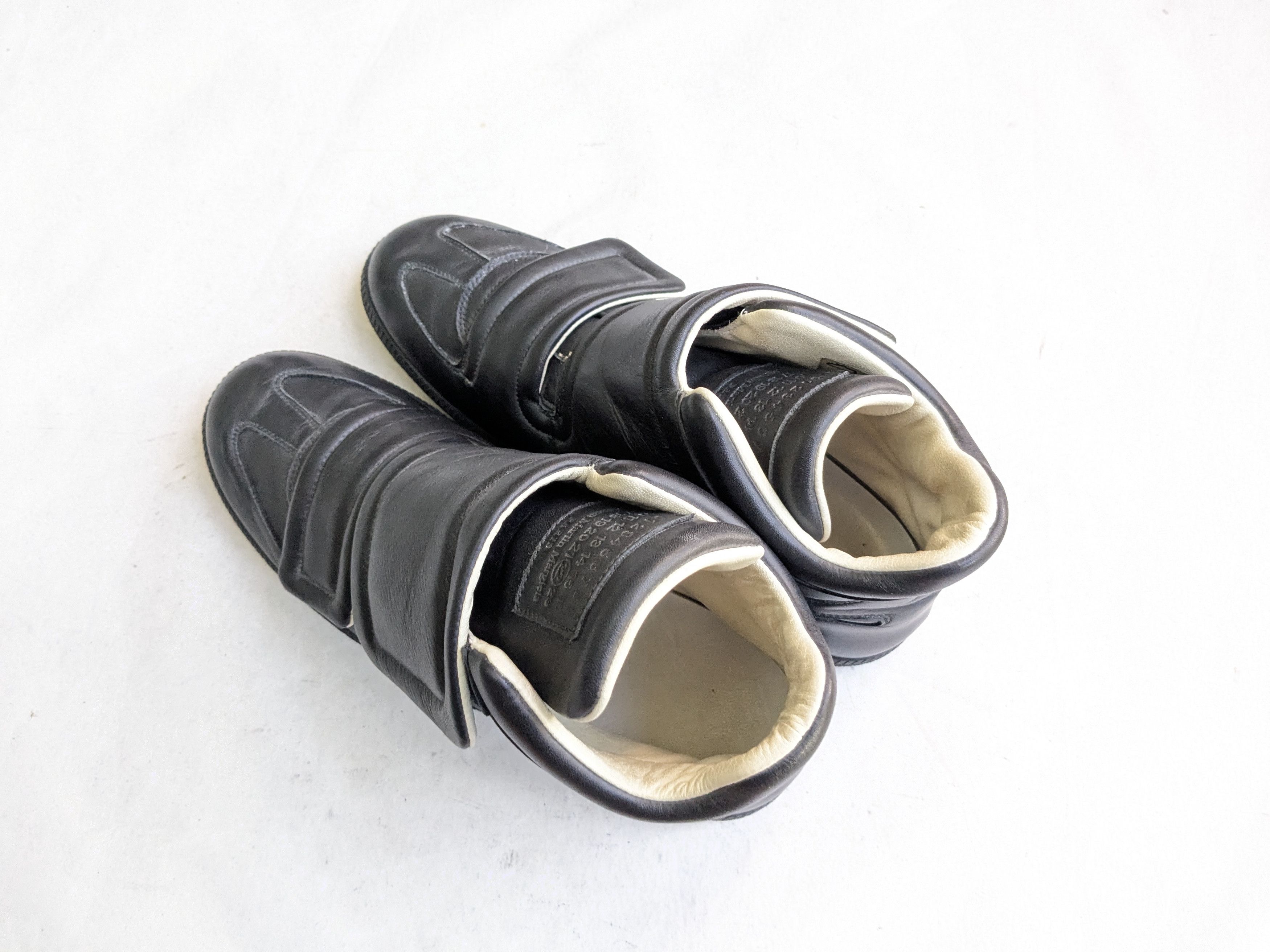 Maison Margiela Maison Margiela Clinic Black 11 44 High Tops Leather Size US 11 / EU 44 - 11 Thumbnail