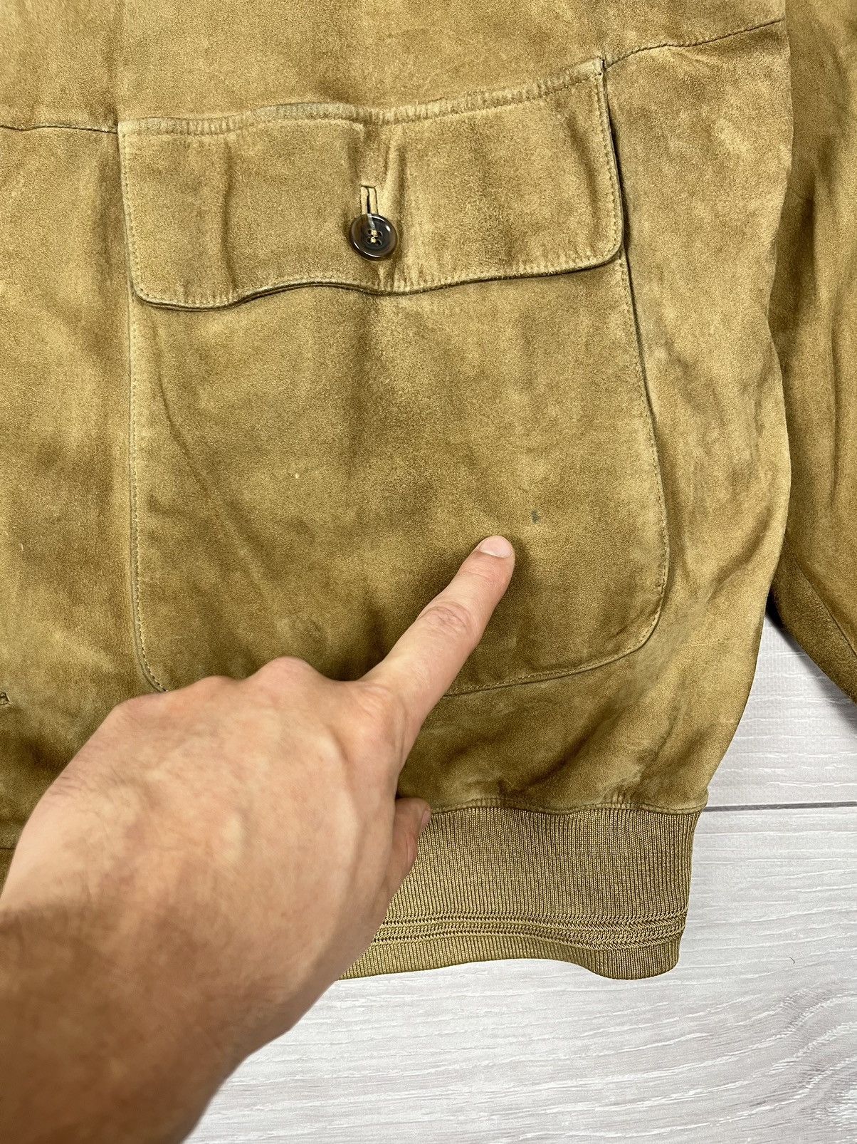Hugo Boss Hugo Boss Vintage 90s Beige Goatskin Suede Leather Jacket Size US L / EU 52-54 / 3 - 10 Thumbnail