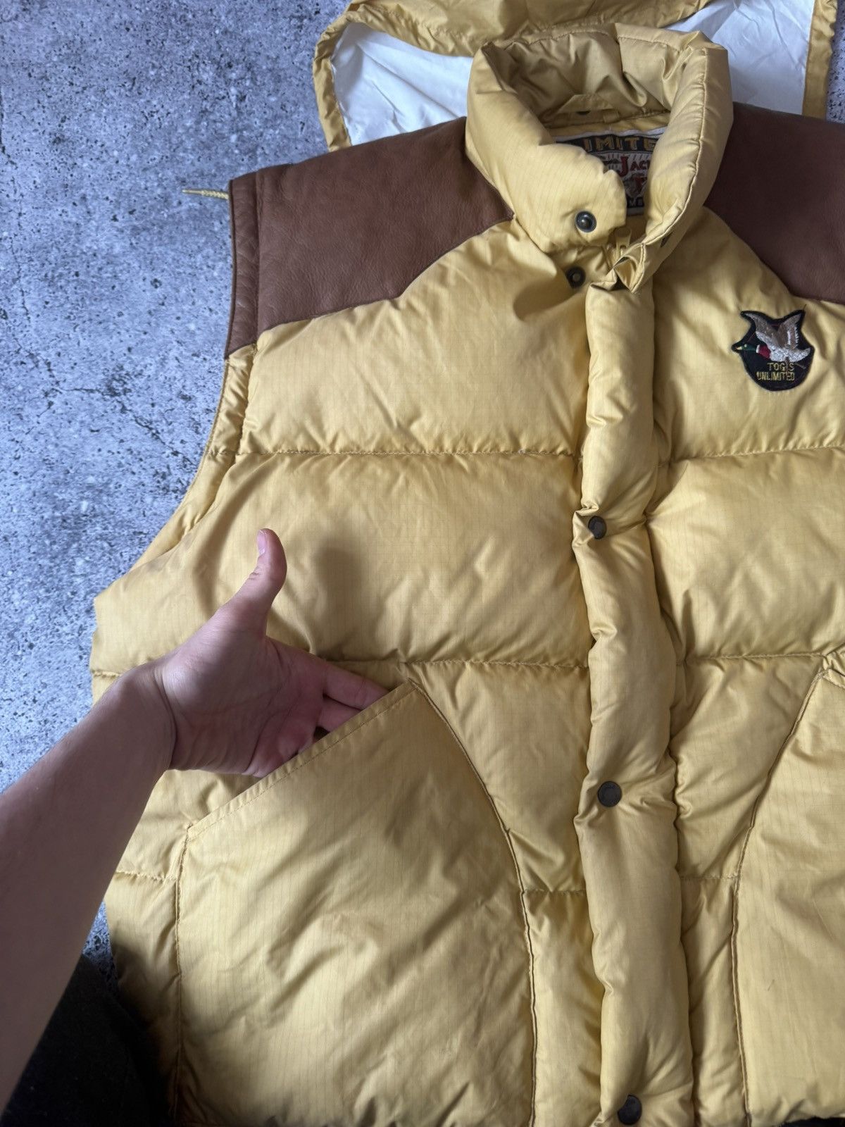 Tod's Tod’s Unlimited Down Vest Vintage Real Leather Outdoor 90s Size US XL / EU 56 / 4 - 6 Thumbnail