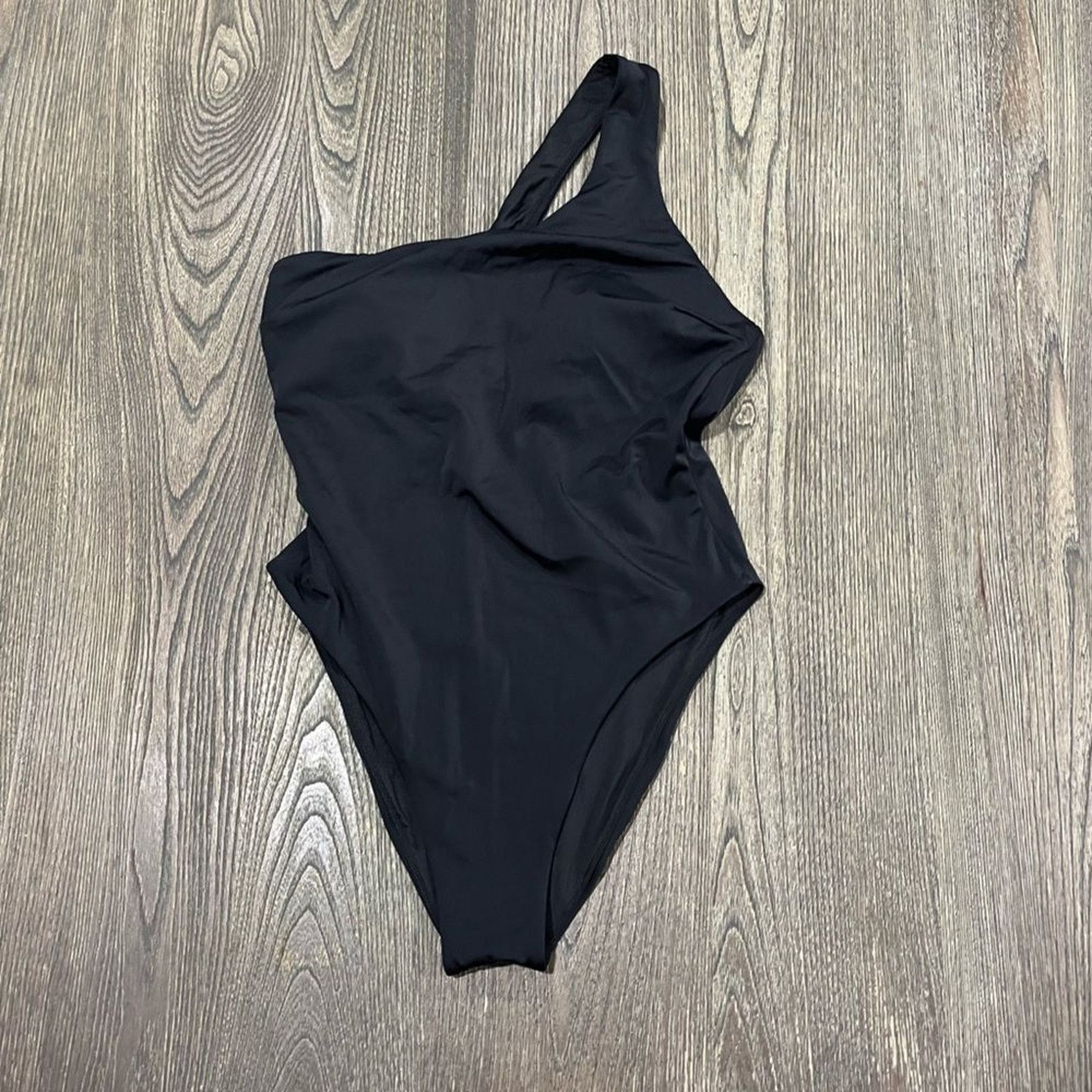 Victoria's Secret NWOT Victoria's Secret One-Piece Swimsuit Padded M Size ONE SIZE - 1 Thumbnail