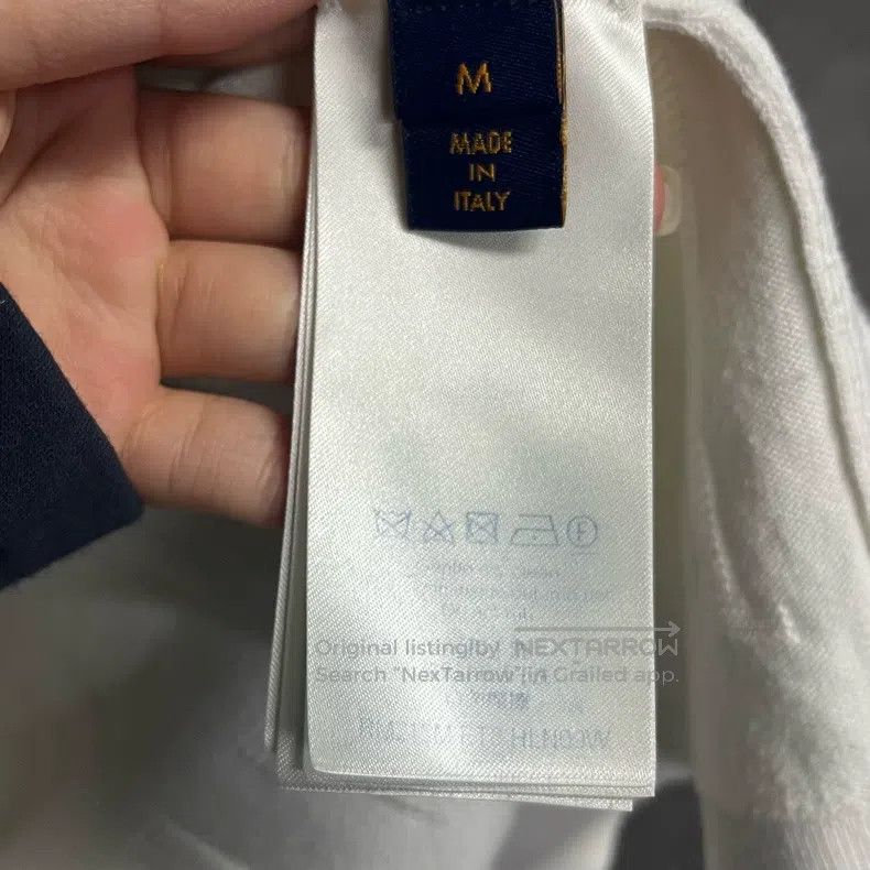Louis Vuitton Louis Vuitton White three-dimensional letter round neck sh Size US M / EU 48-50 / 2 - 4 Thumbnail