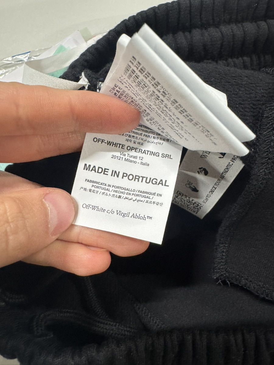 Off-White Off-White Diag Wave Sweatshorts NEW 700$ Size US 32 / EU 48 - 4 Thumbnail