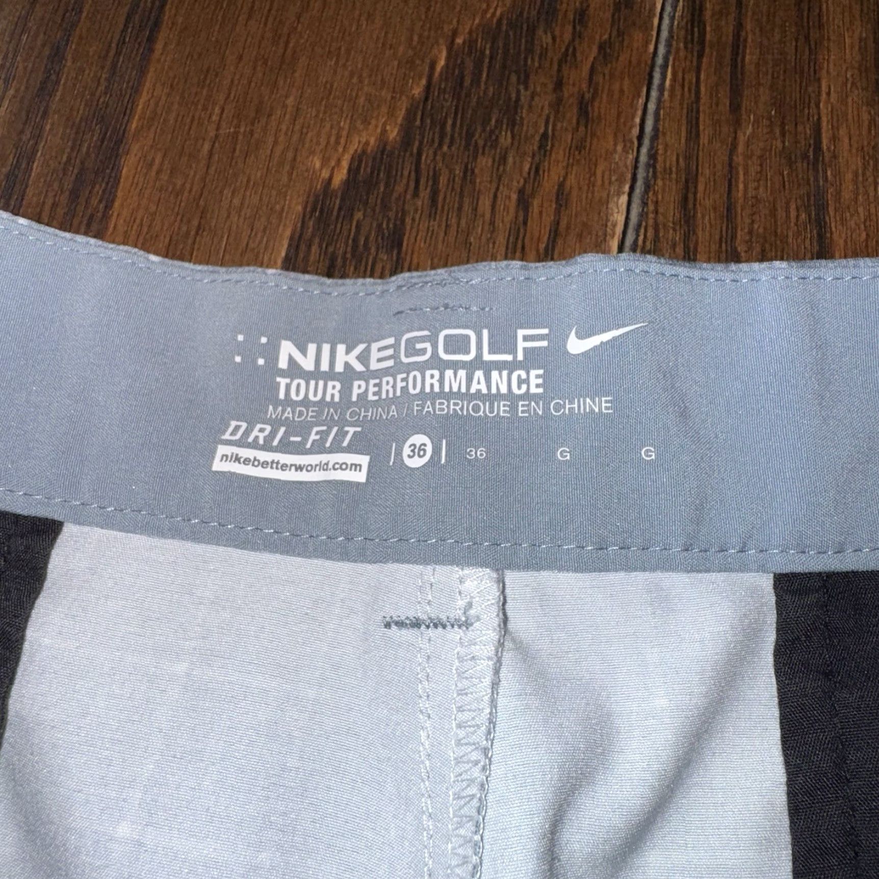 Nike Nike Dri Fit Golf Shorts Men’s 36 Gray Plaid Chino Flat Front 10” Inseam Size US 36 / EU 52 - 4 Thumbnail