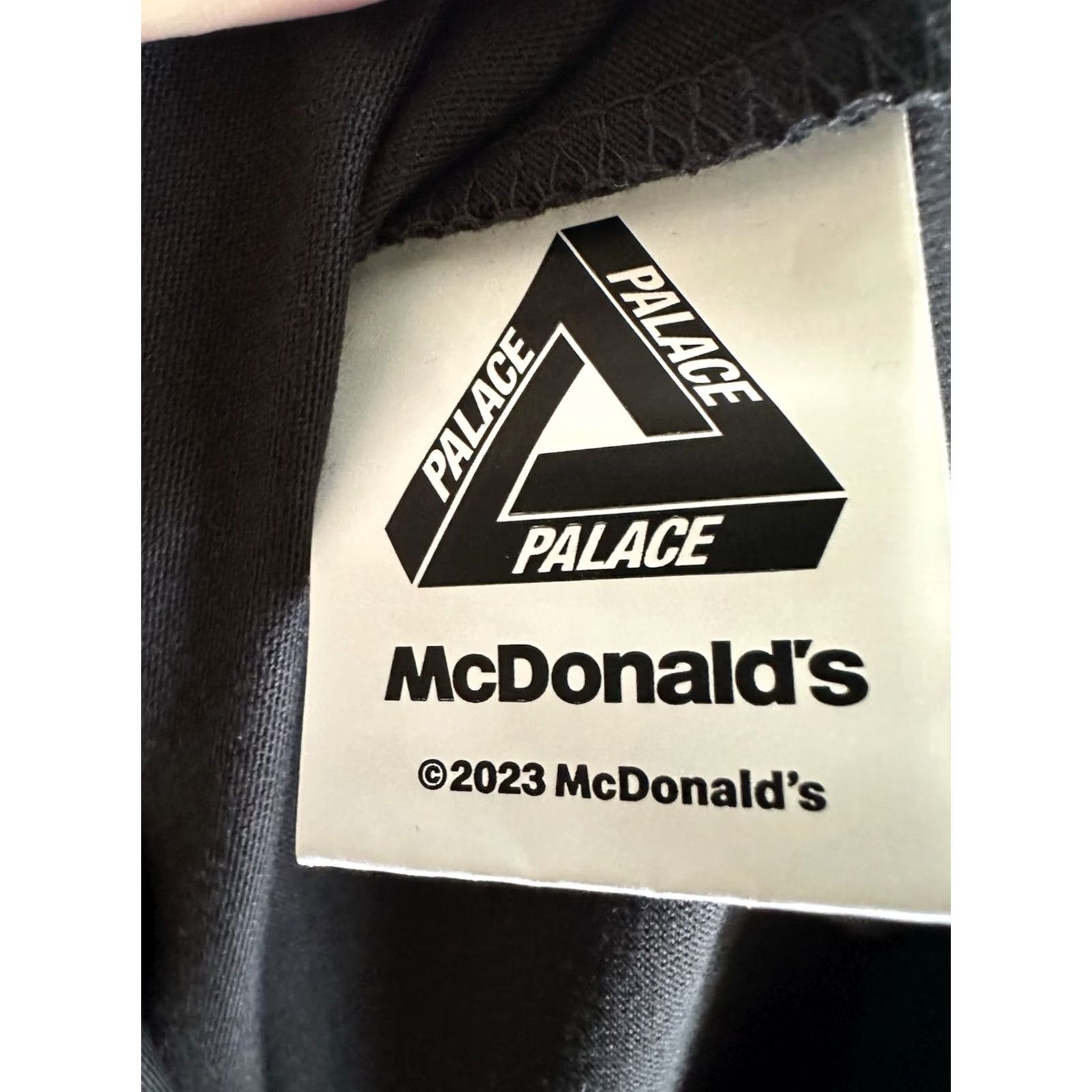 Palace PALACE SKATEBOARDS X MCDONALDS SIGN Tee BLK Crew Neck Short Sleeve S Graphic Print Men 19.25” Chest 28.25” Length Limited Edition Vintage No New Size US S / EU 44-46 / 1 - 6 Thumbnail