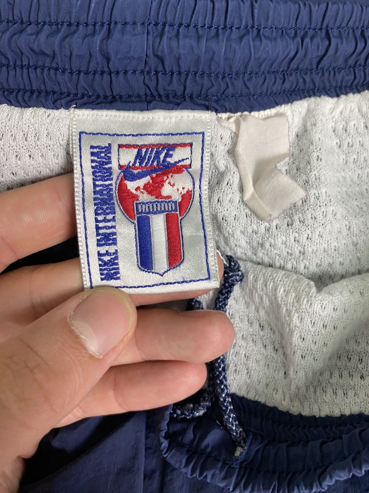 Vintage Men’s Nike International Pants Sportswear Vintage Size M Size US 34 / EU 50 - 12 Thumbnail