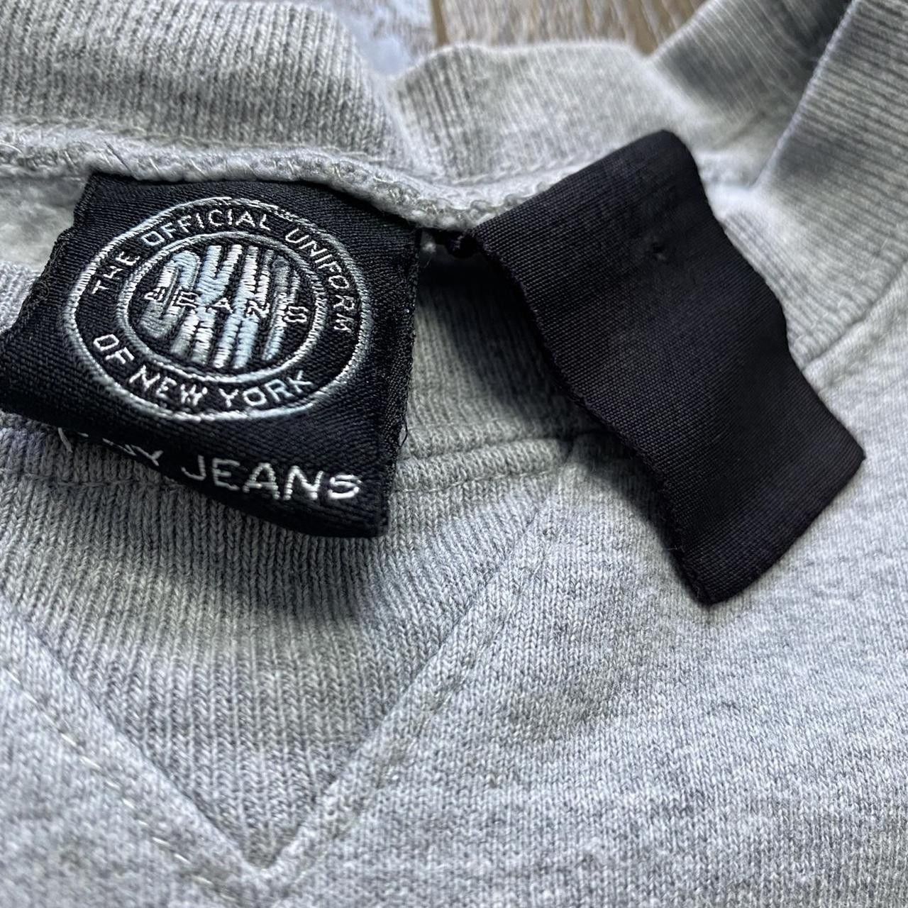 DKNY Vintage DKNY Jeans grey crewneck Size M / US 6-8 / IT 42-44 - 2 Thumbnail