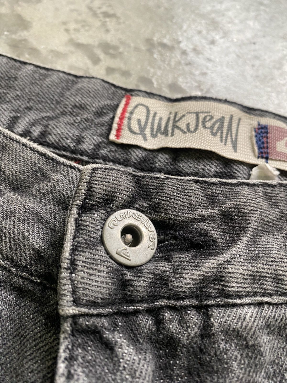 Quiksilver × Vintage Vintage Quiksilver Emberoidery Spellout Denim Short Pants Size US 33 - 8 Thumbnail