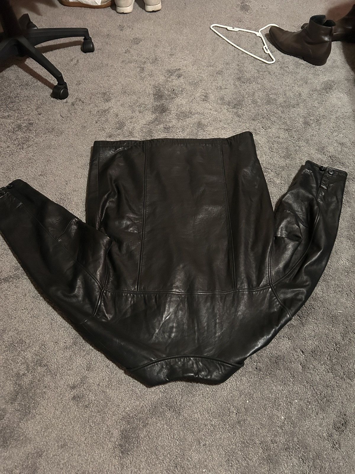 Vintage Vintage Black Leather Military Peacoat Size US L / EU 52-54 / 3 - 4 Thumbnail