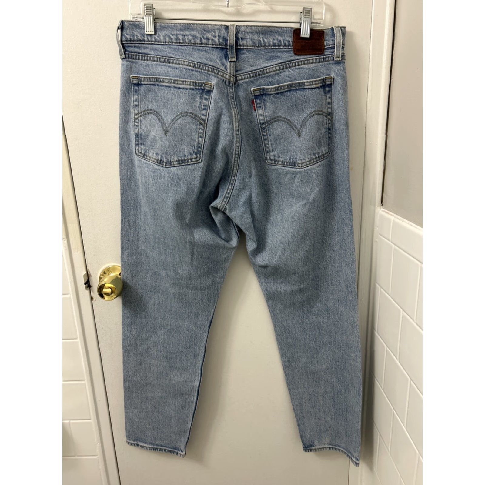 Levi's Levi's Premium Jeans Womens 30x27 Blue Big E Wedgie Denim Straight Fit Button Denim Jeans Women Retro 5-Pocket Medium Wash Regular Rise Size 30" / US 8 / IT 44 - 7 Thumbnail