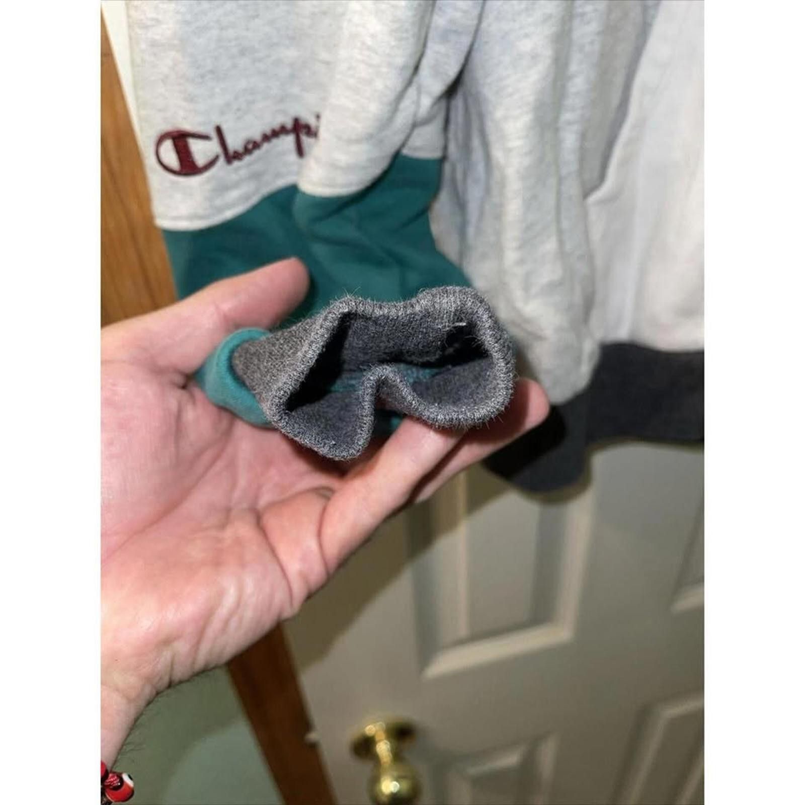 Champion Champion Color Block Hoodie - Stylish & Comfortable Size ONE SIZE - 6 Thumbnail