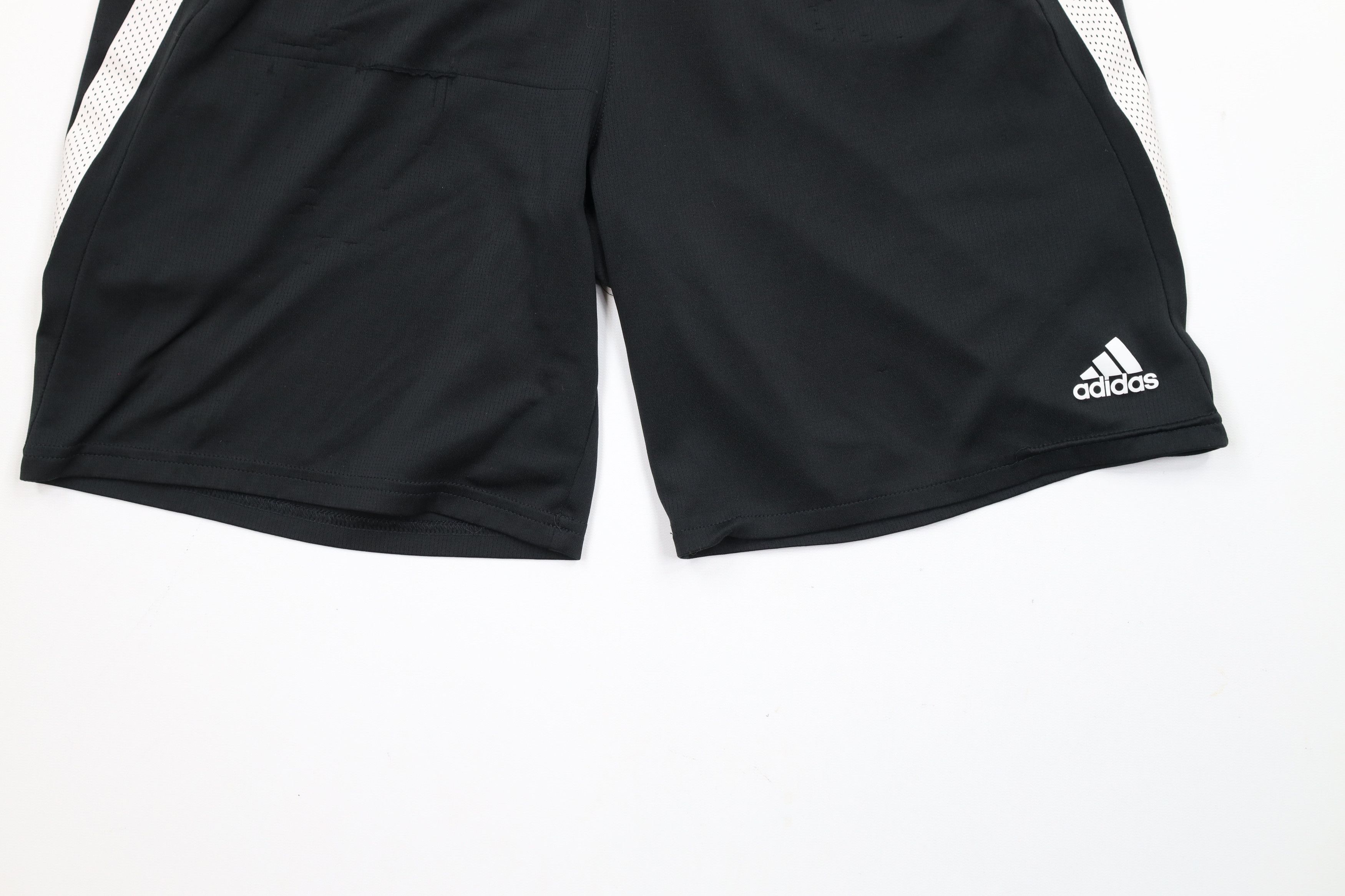Adidas × Vintage Vintage Y2K Adidas Spell Out Running Jogging Soccer Shorts Size US 30 / EU 46 - 4 Thumbnail