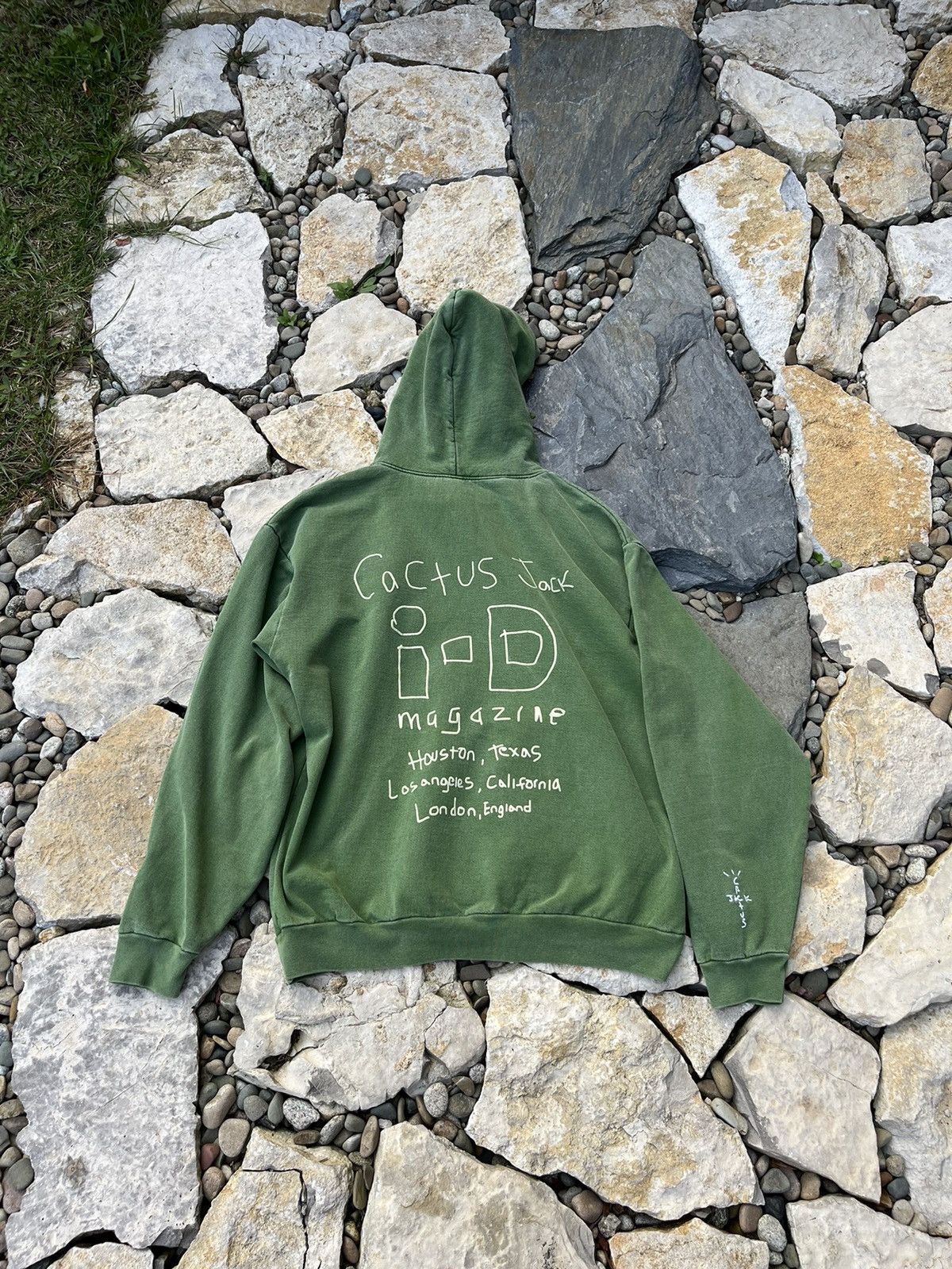 Band Tees × Travis Scott Travis Scott x iD Magazine Cactus Jack utopia issue hoodie Size US XL / EU 56 / 4 - 2 Thumbnail
