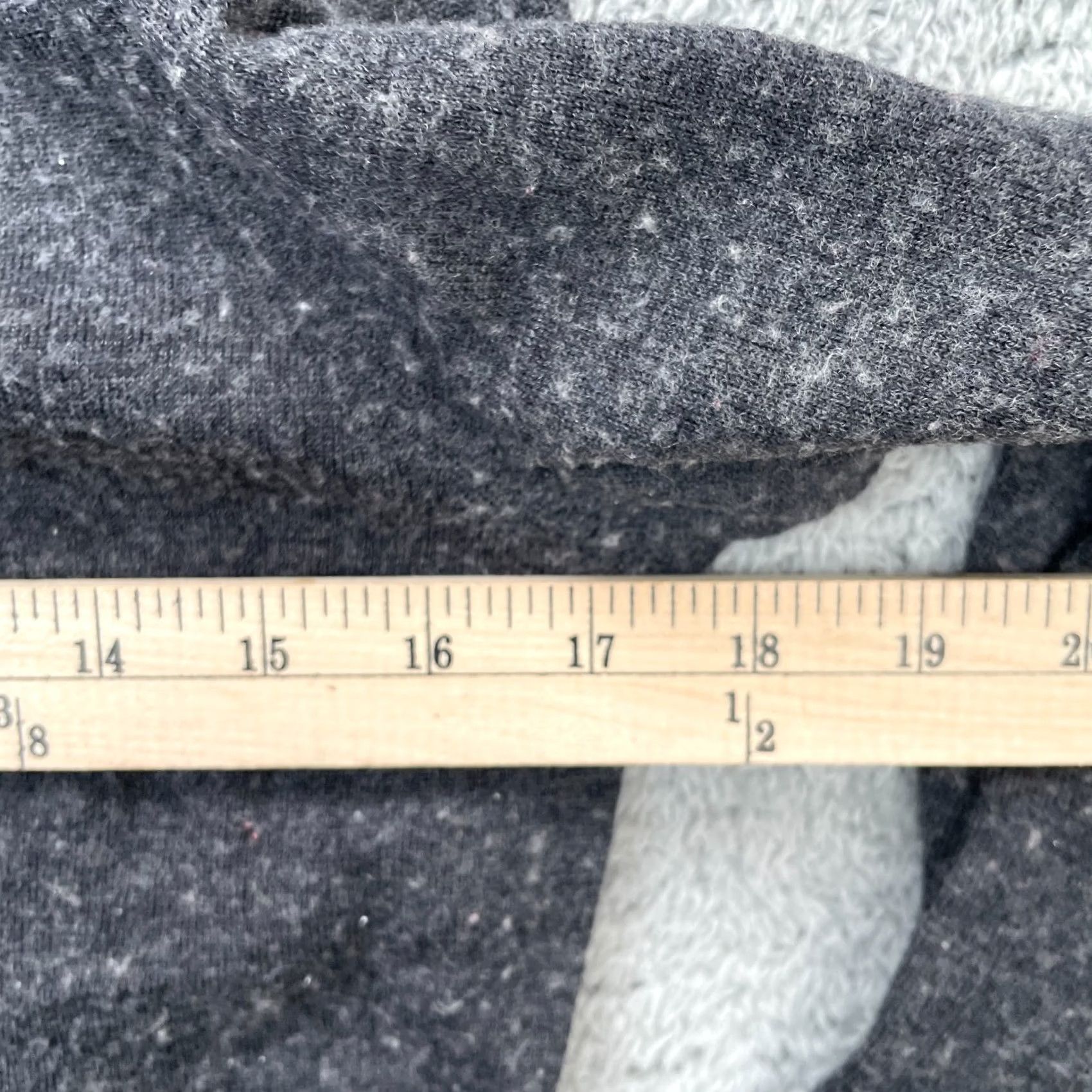 Uniqlo Uniqlo Sweater Womens XL Gray Wool Tight-Knit Ribbed Pullover Crew Neck Casual Winter Modern City Preppy Size XL / US 12-14 / IT 48-50 - 8 Thumbnail