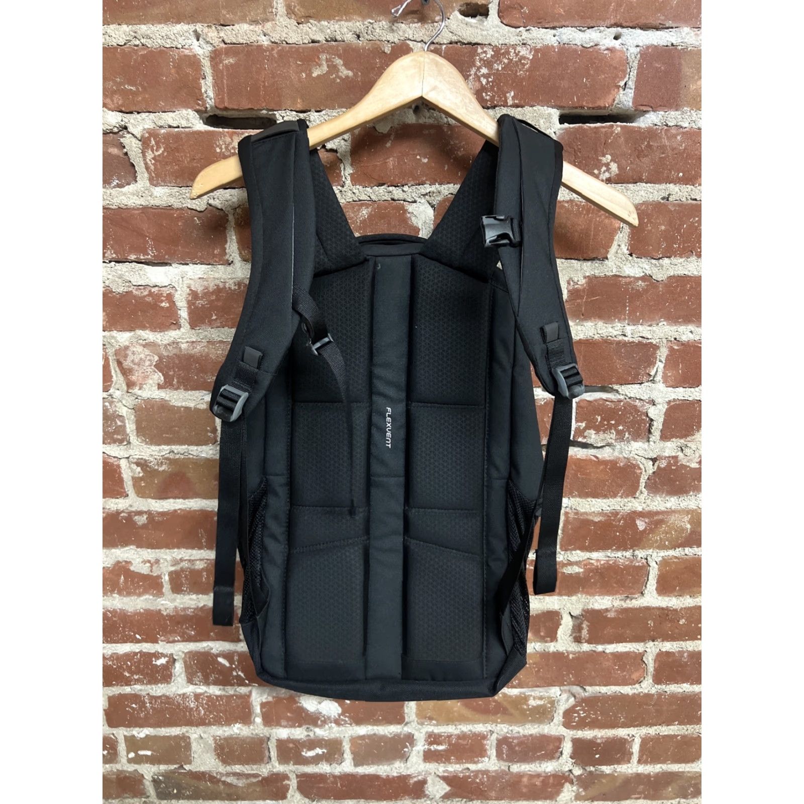 The North Face The North Face Backpack Black LOGO Size ONE SIZE - 2 Thumbnail
