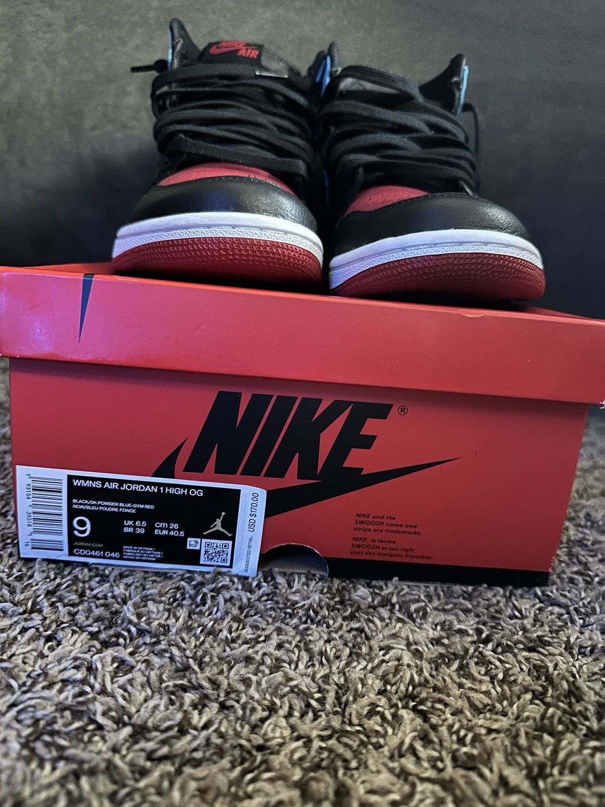 Jordan Brand Wmns Air Jordan 1 High OG 'NC to Chi' Size US 9 / IT 39 - 6 Thumbnail