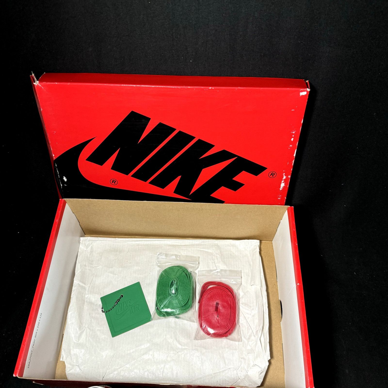 Jordan Brand × Nike Size 7.5 - Nike Air Jordan 1 High OG Lucky Green 2020 Shoes Size US 7.5 / IT 37.5 - 6 Thumbnail