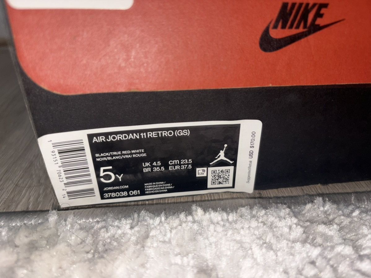 Jordan Brand Jordan Bred 11s Size US 6.5 / IT 36.5 - 5 Thumbnail