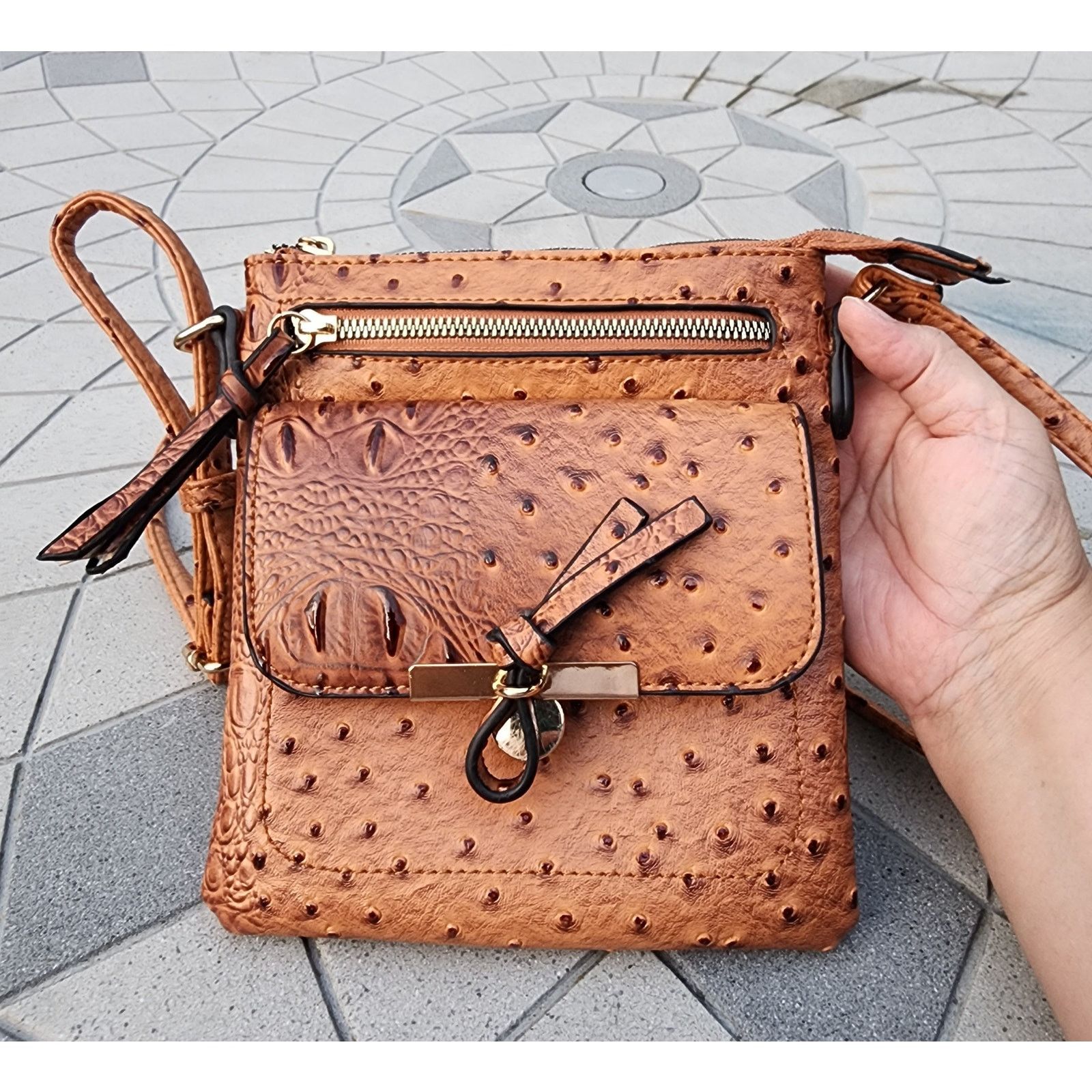 Designer Emperia Los Angeles Vegan Leather Crossbody Bag Size ONE SIZE - 9 Thumbnail